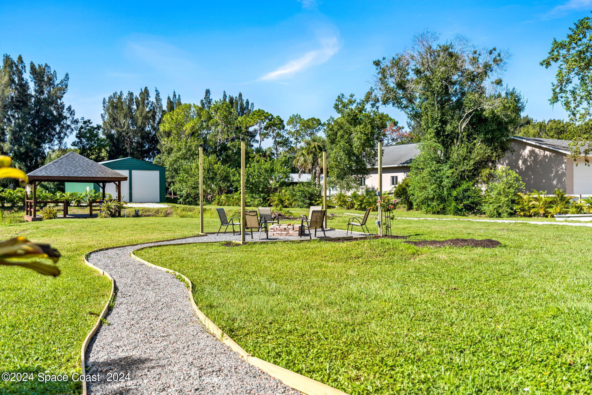 4185 Carolwood Drive