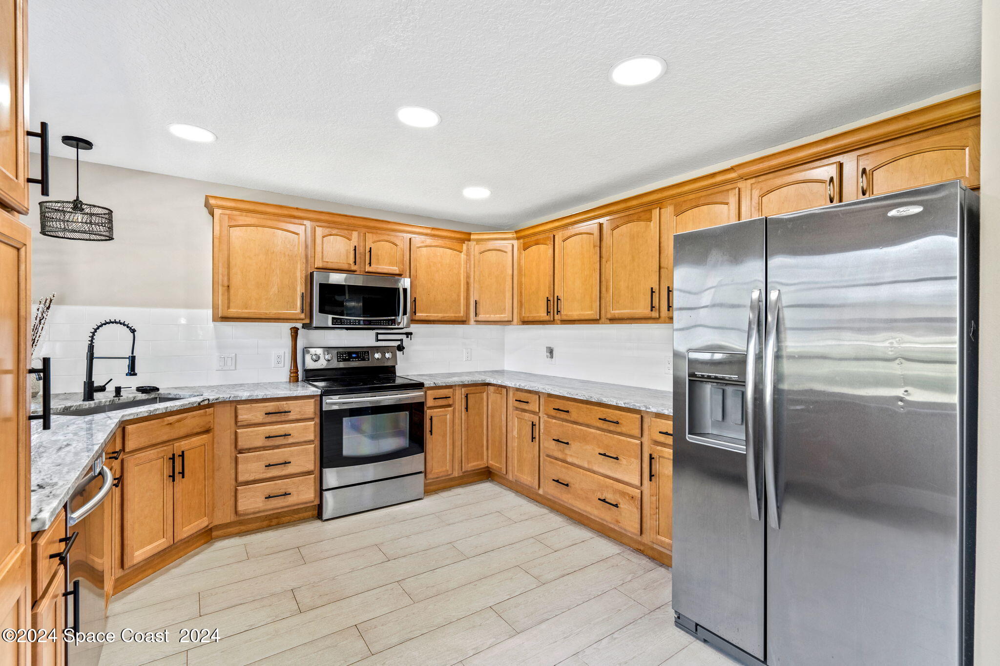 4185 Carolwood Drive