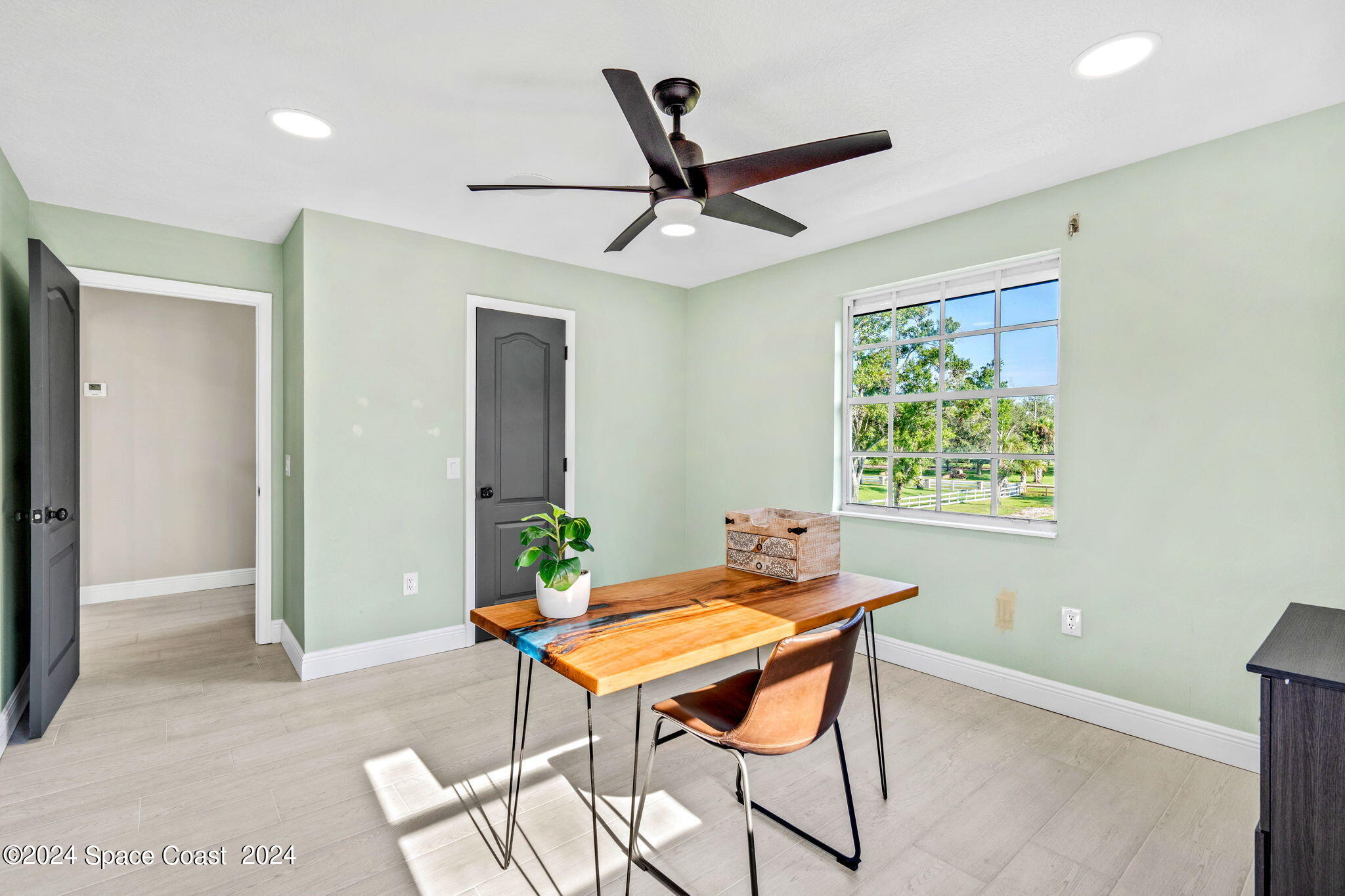 4185 Carolwood Drive