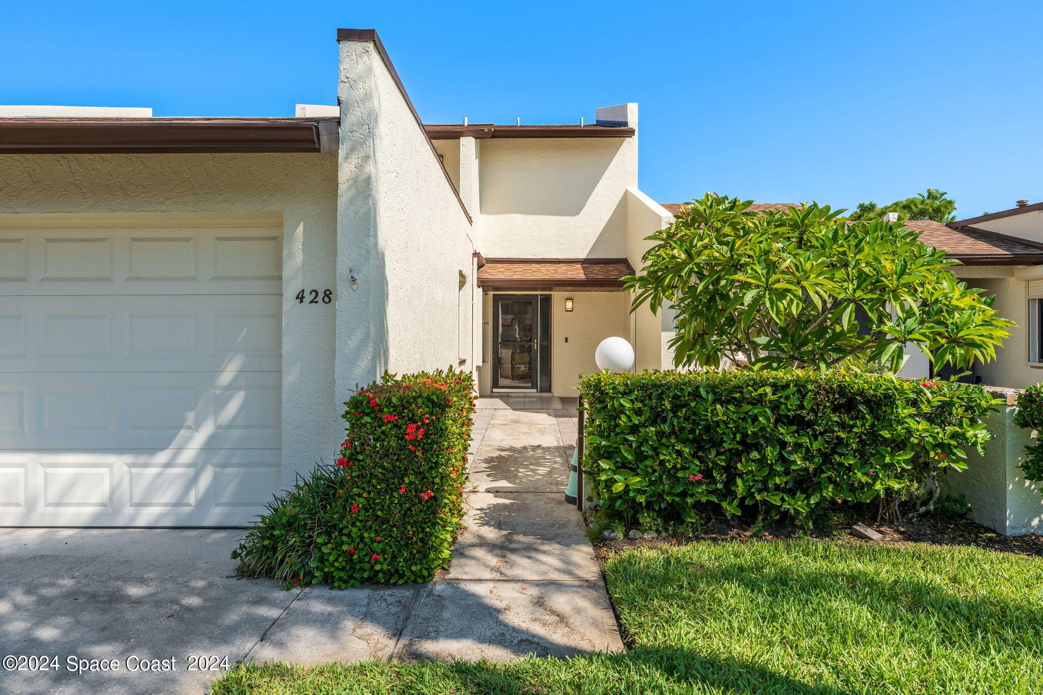428 Hawthorne Court