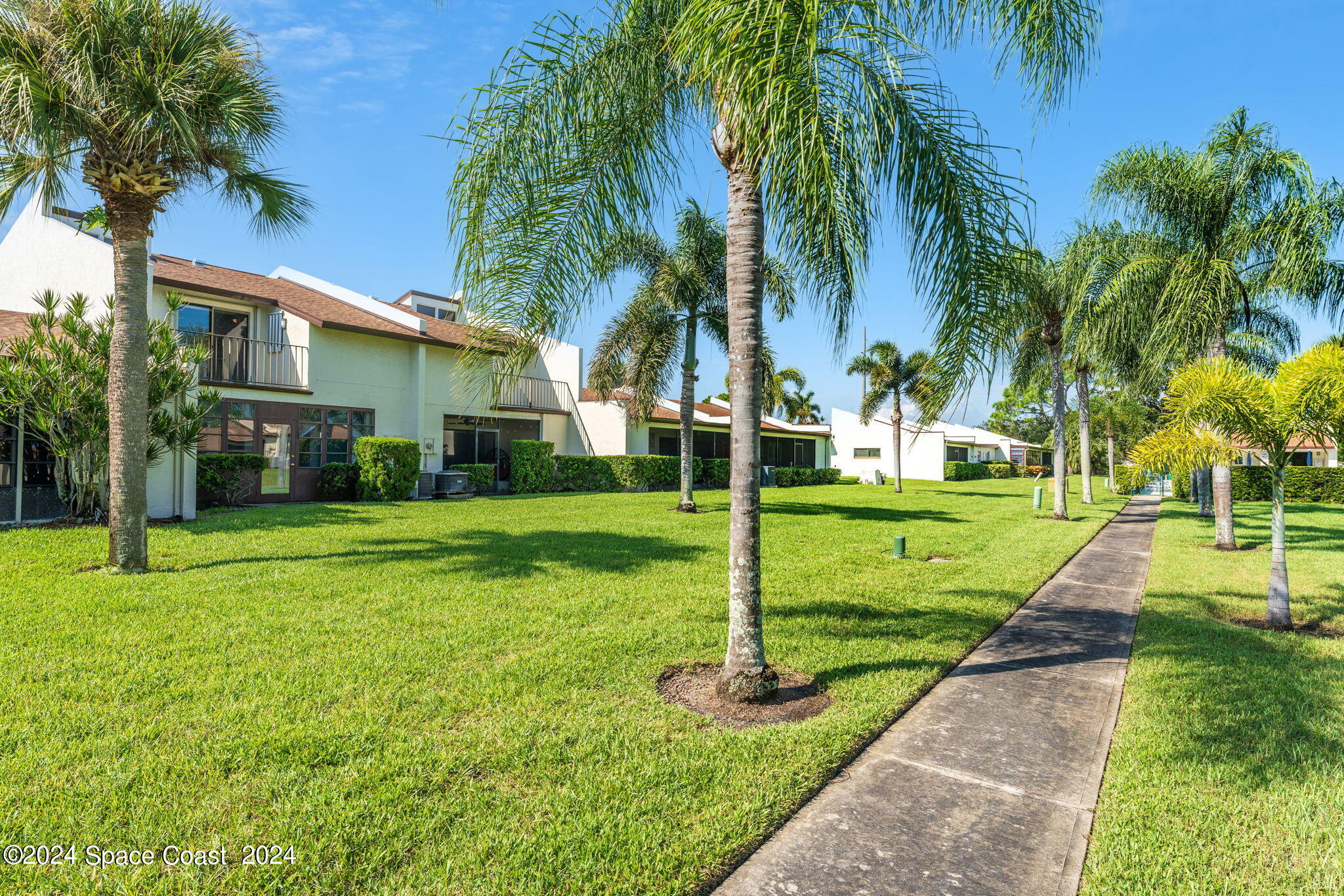 428 Hawthorne Court