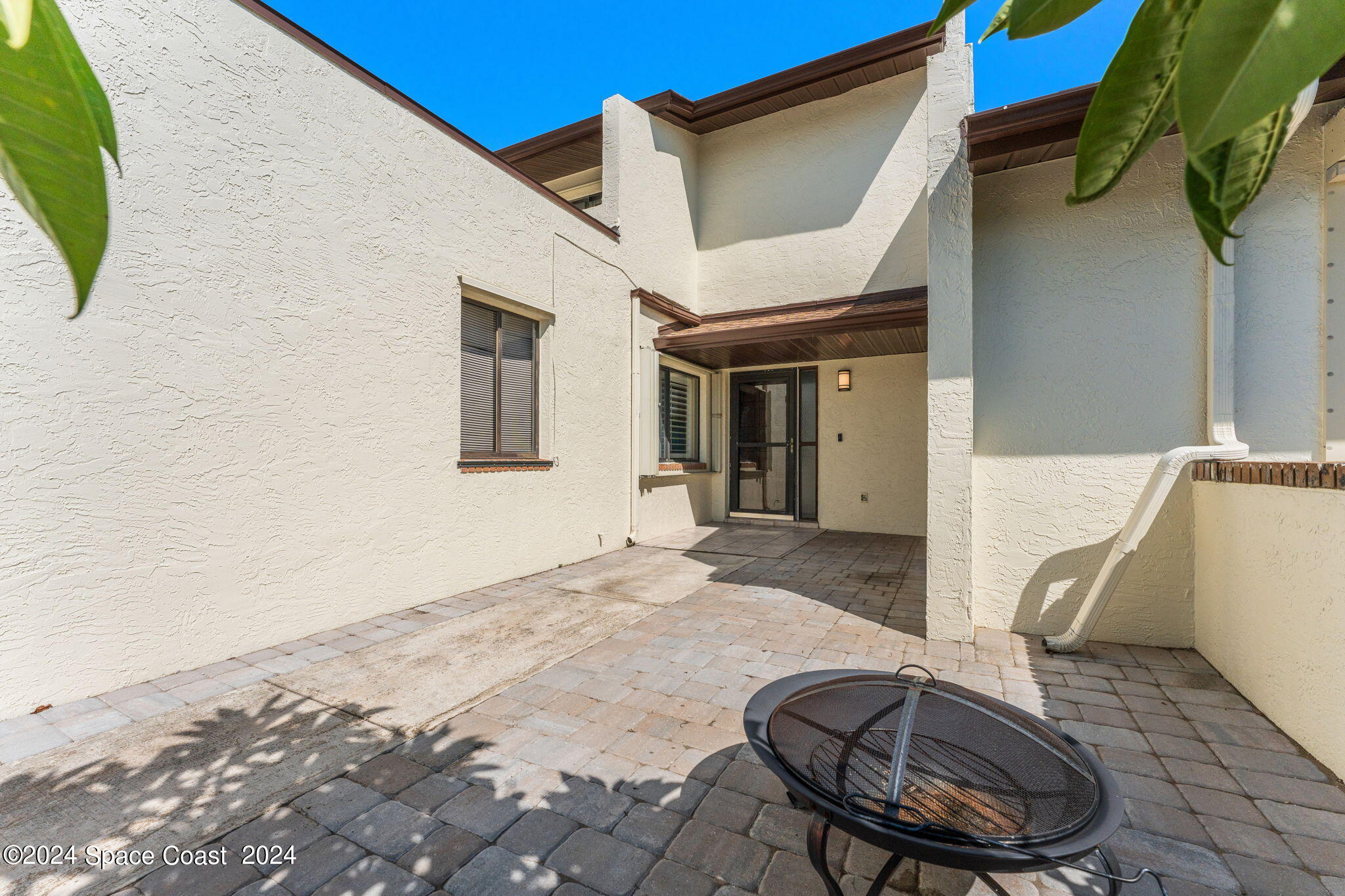 428 Hawthorne Court