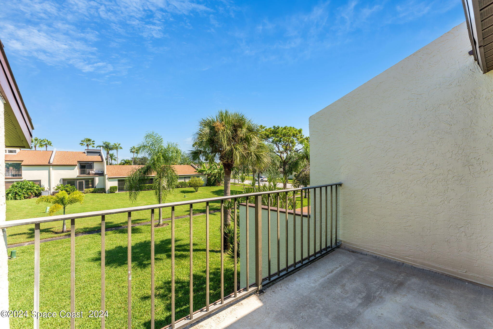 428 Hawthorne Court