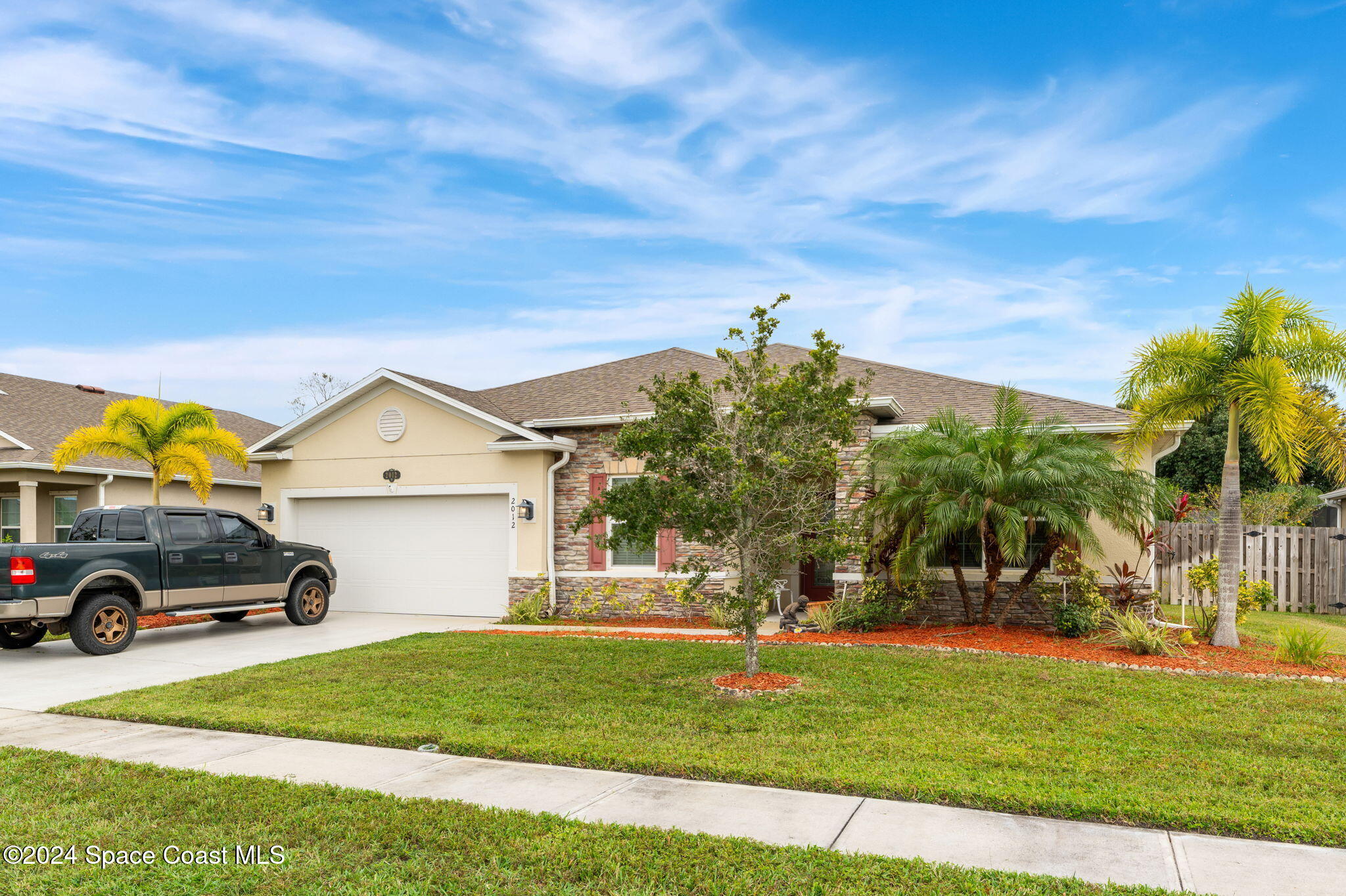 2012 Lune Court