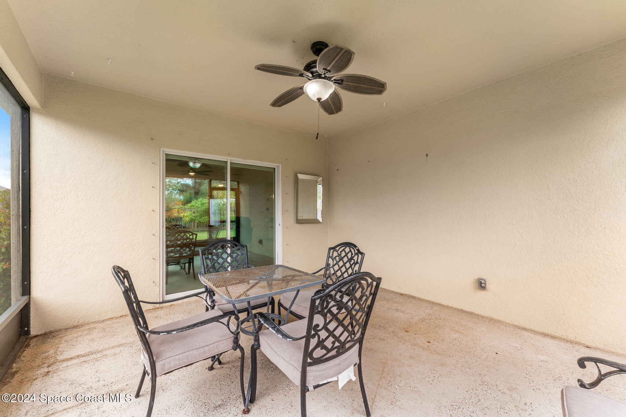 2012 Lune Court