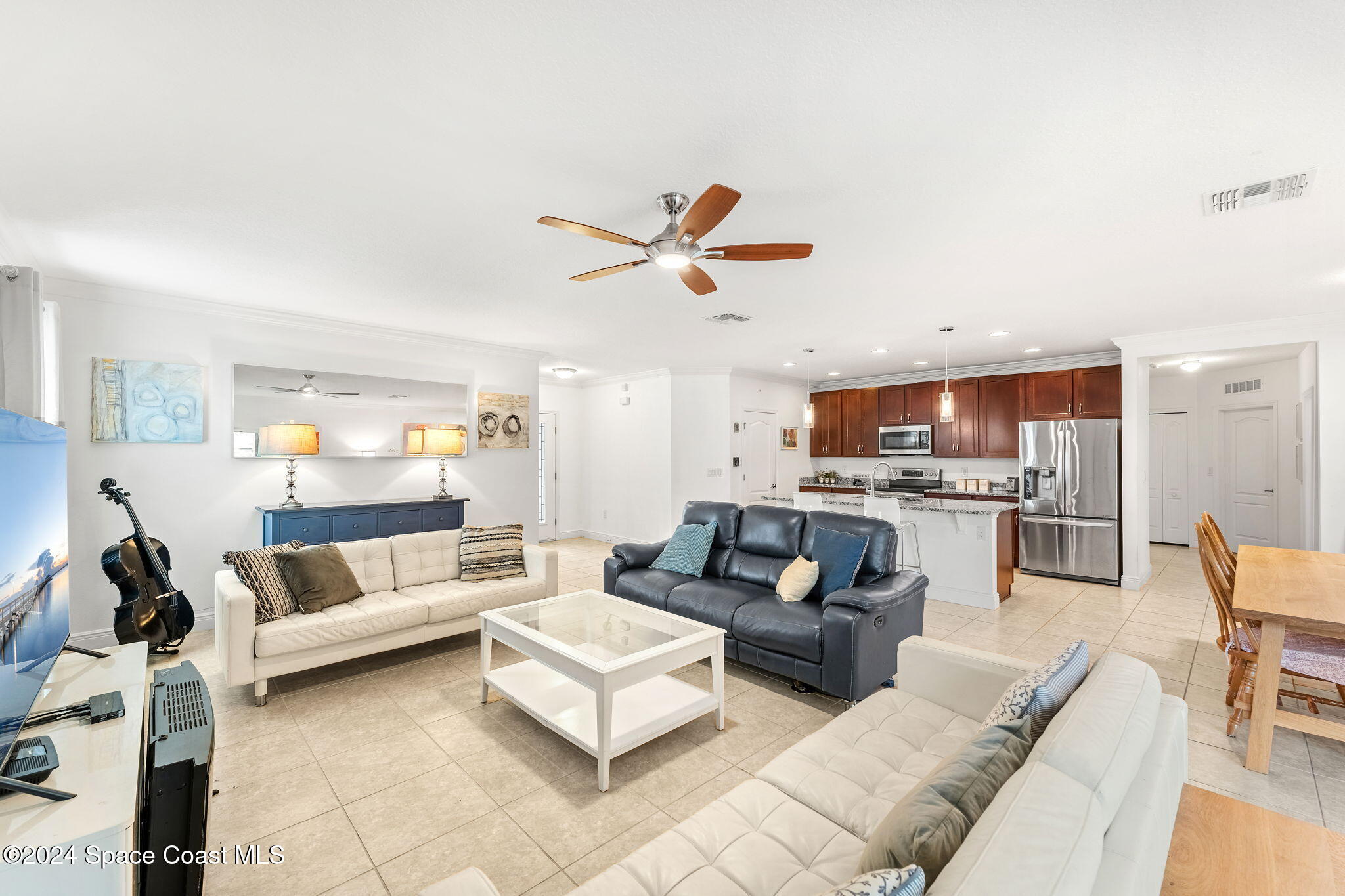 2012 Lune Court