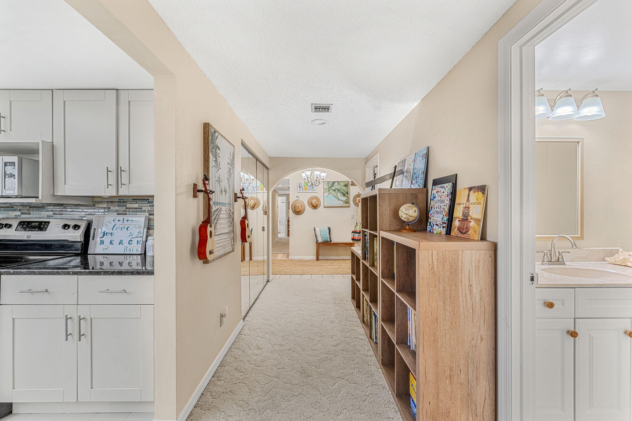 750 N Atlantic Avenue, 301