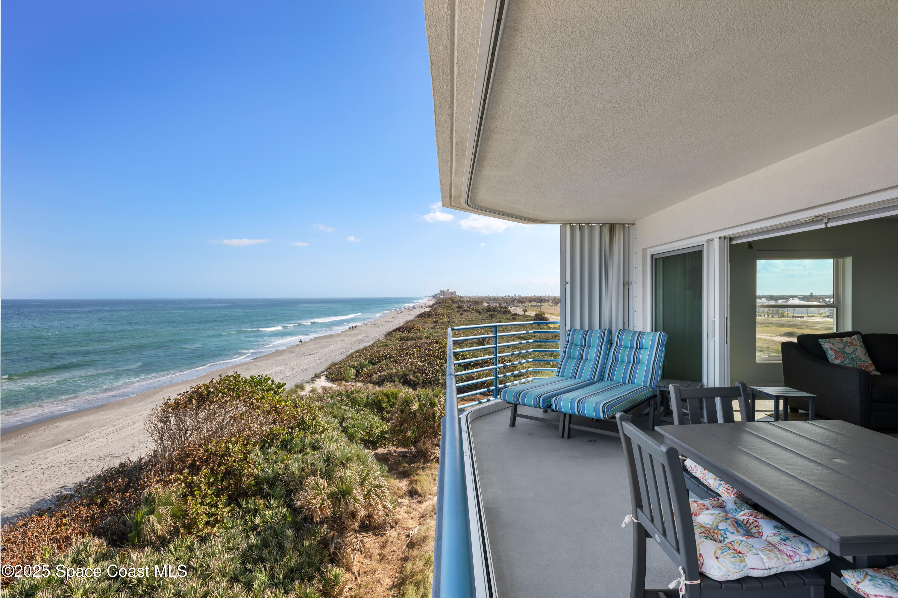 581 Highway A1A, 502