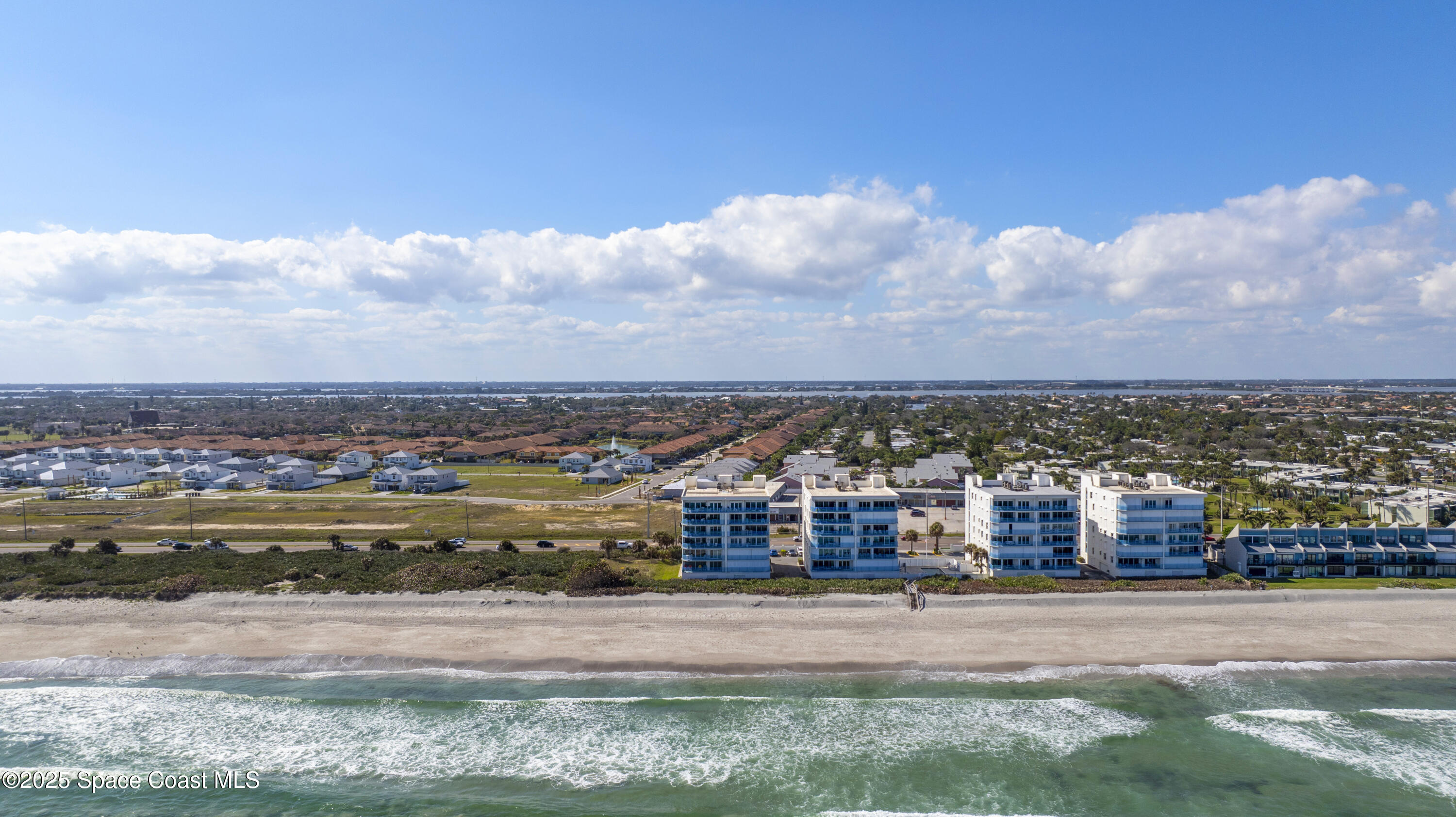 581 Highway A1A, 502