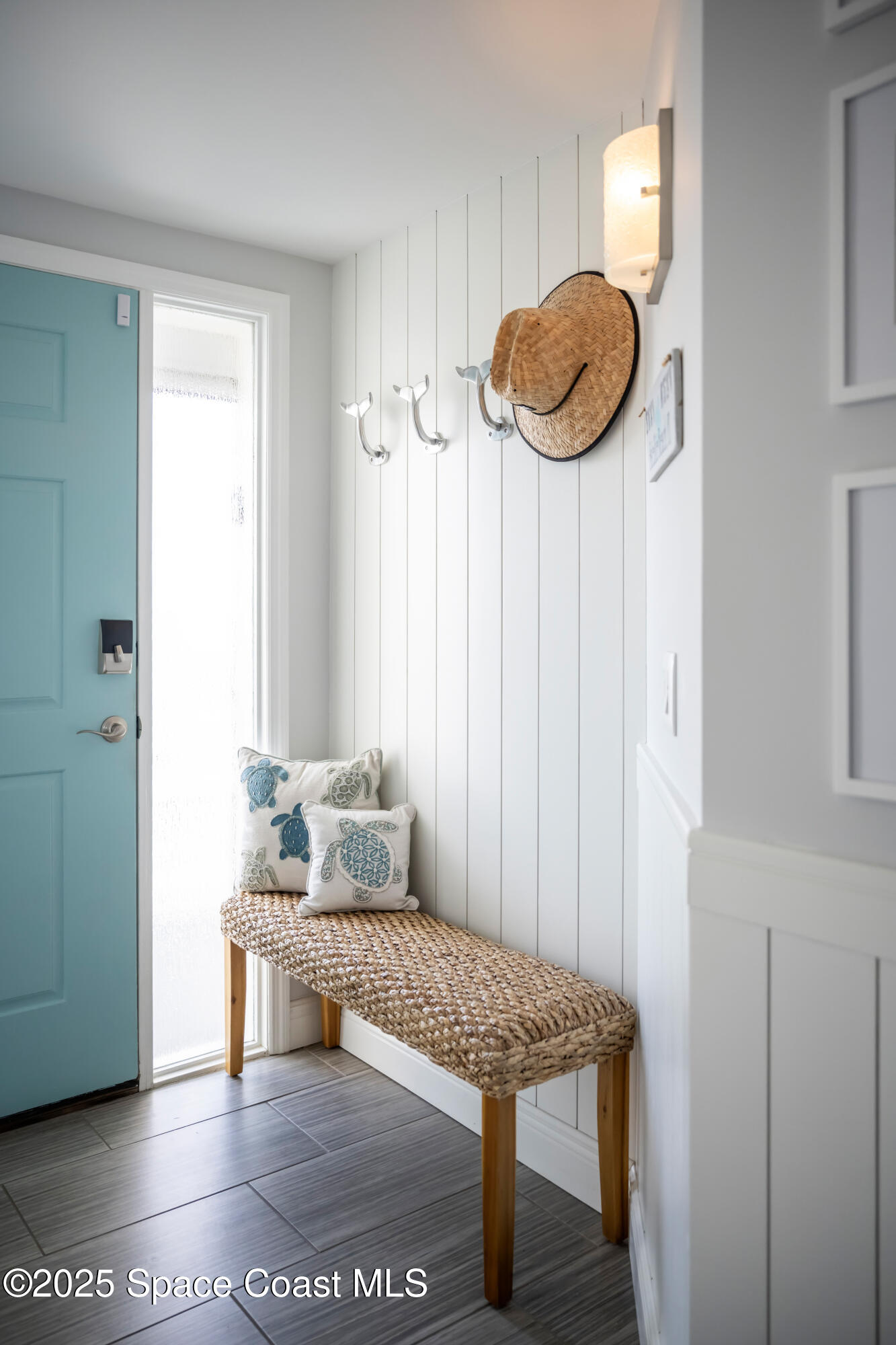 581 Highway A1A, 502