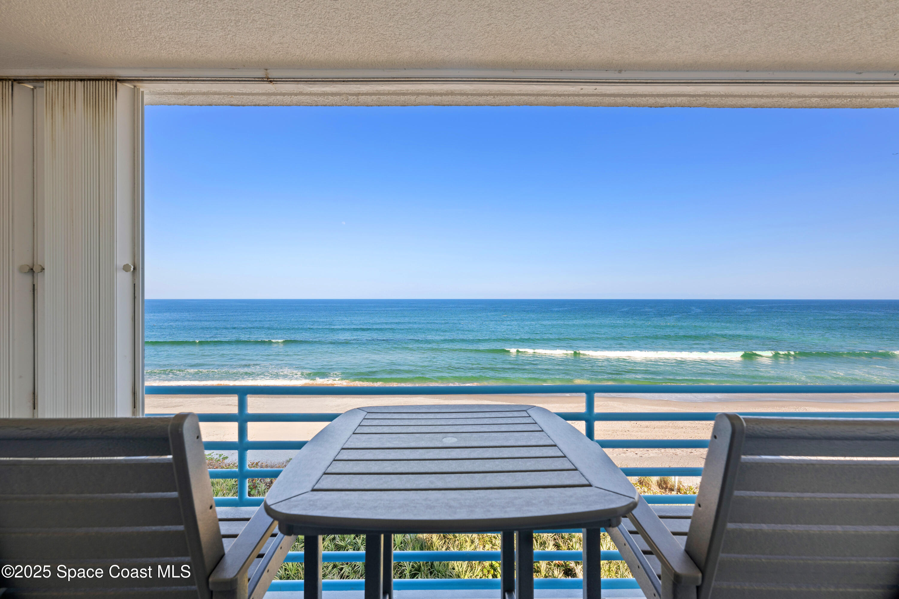 581 Highway A1A, 502