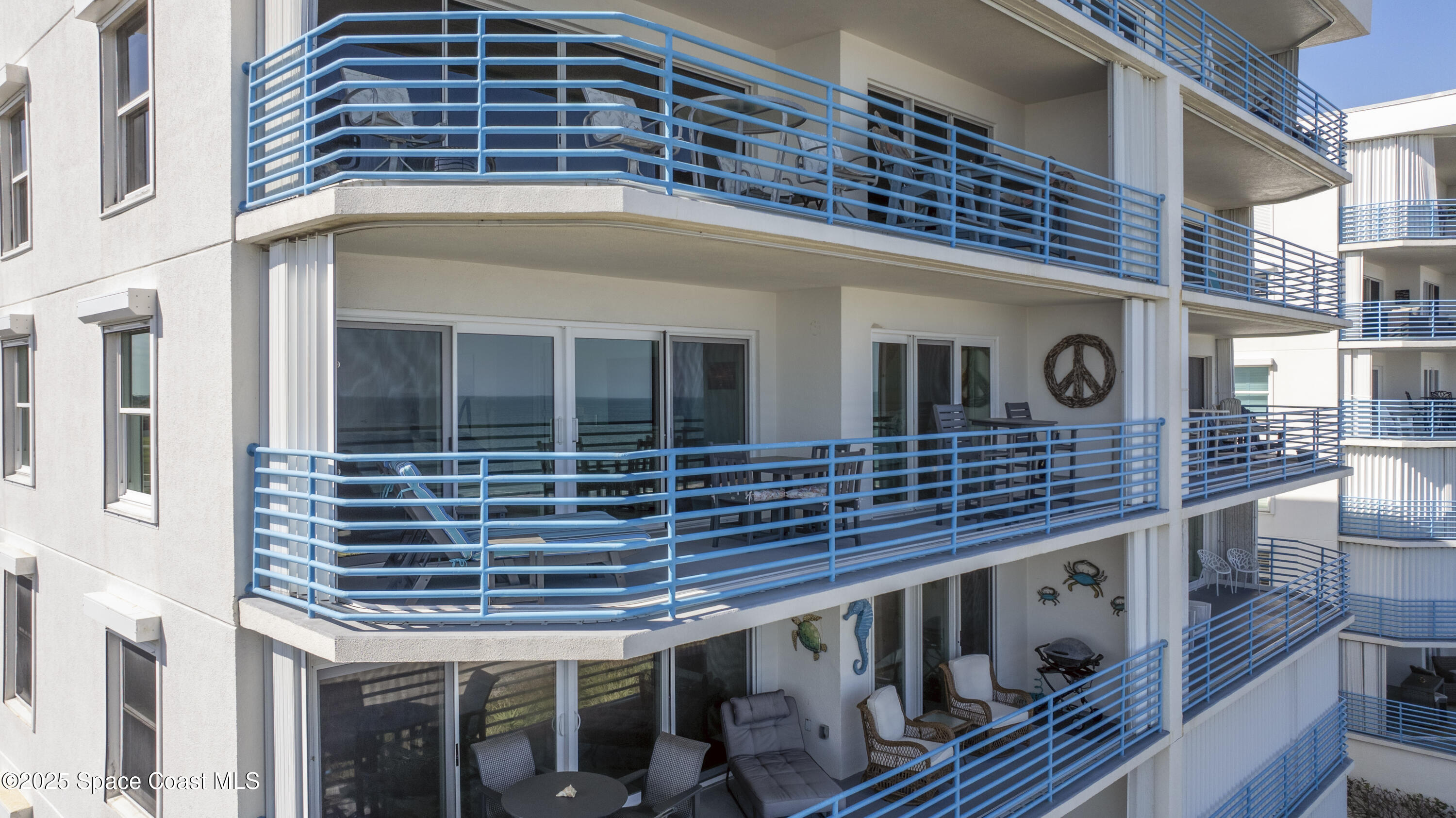 581 Highway A1A, 502