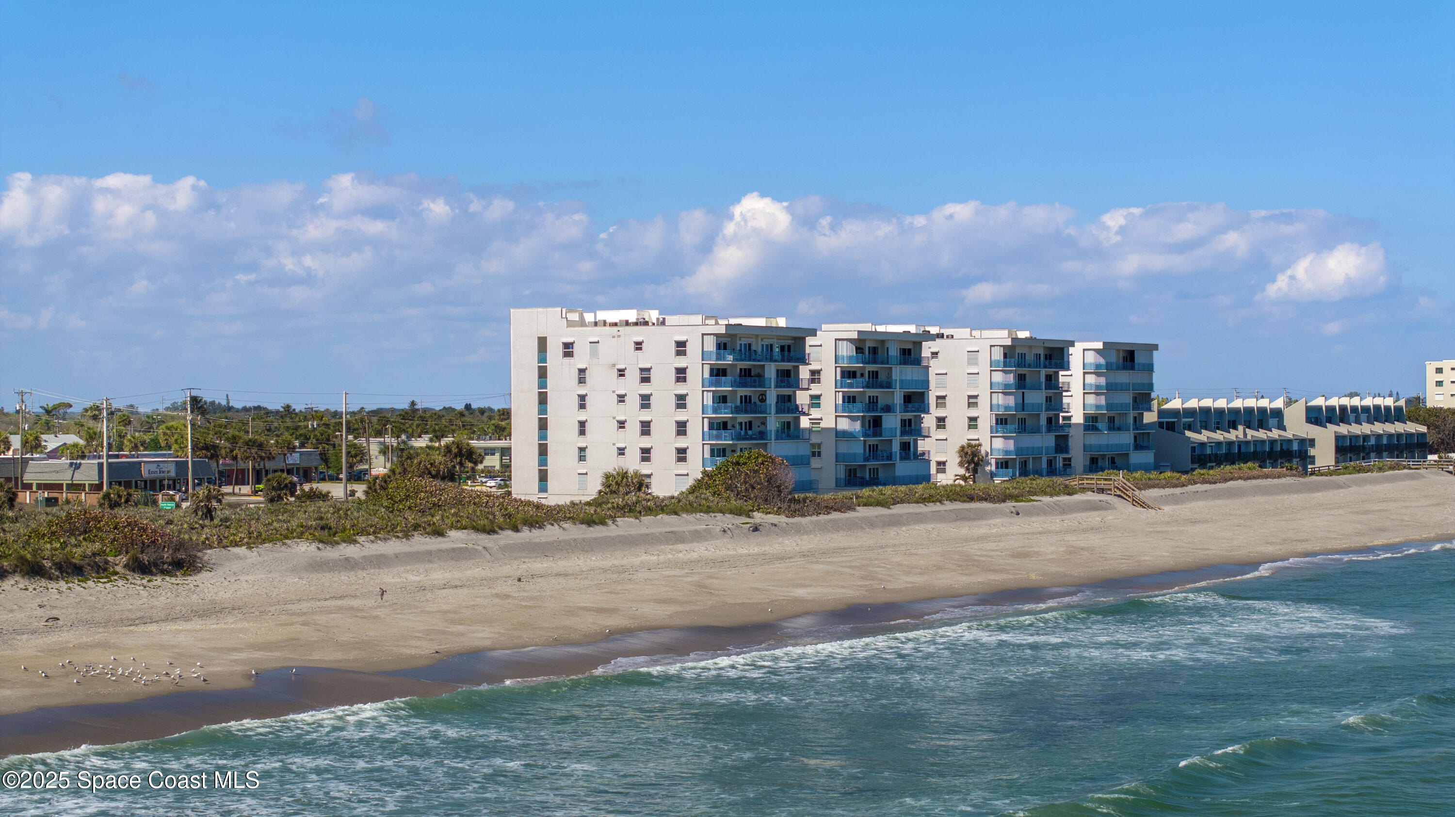 581 Highway A1A, 502