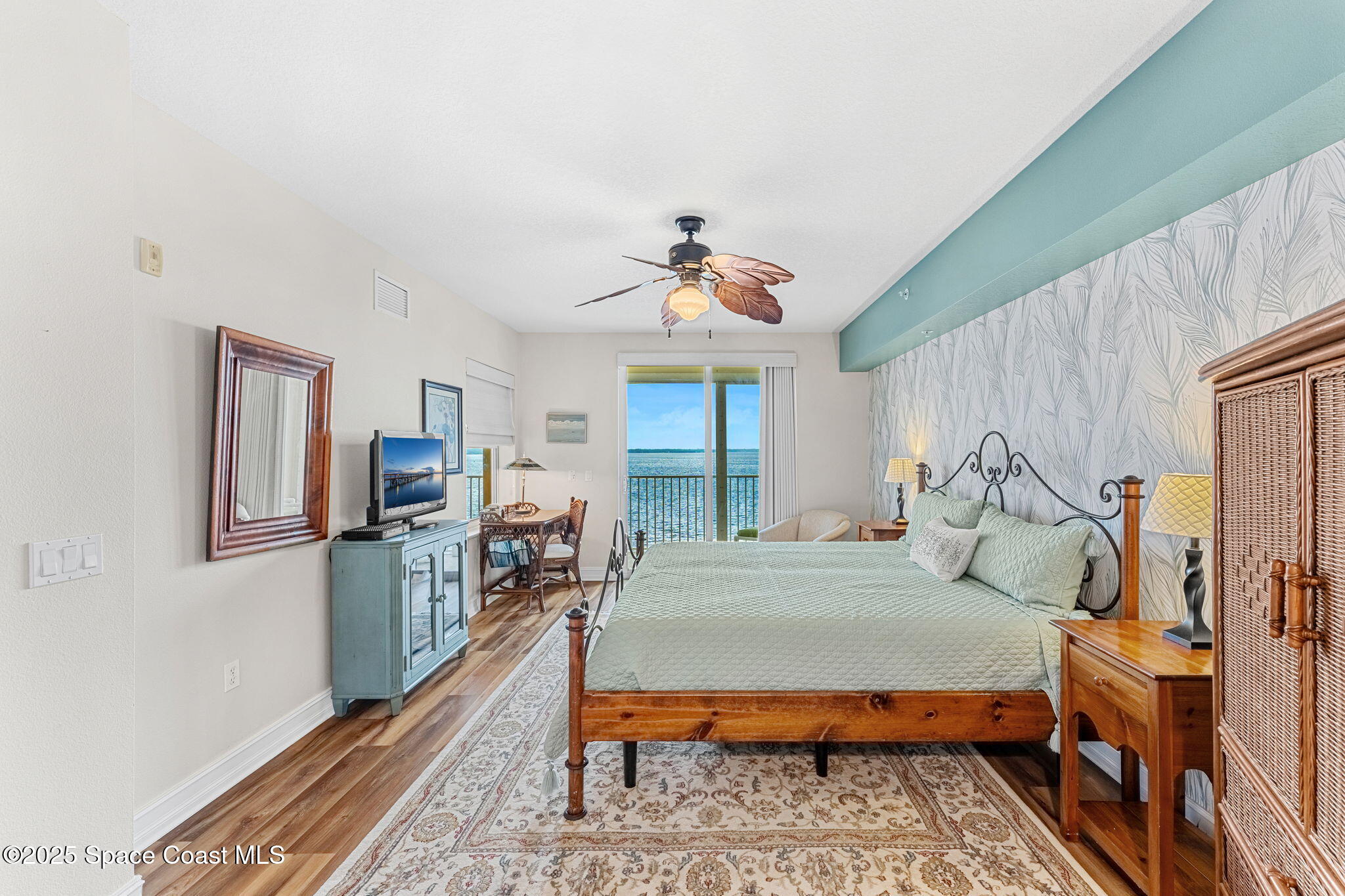 480 Sail Lane, 303