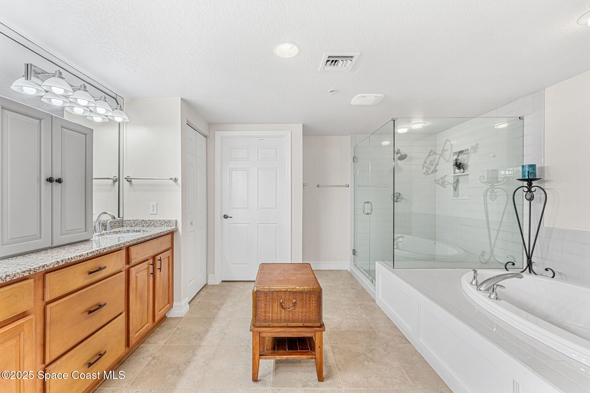 480 Sail Lane, 303