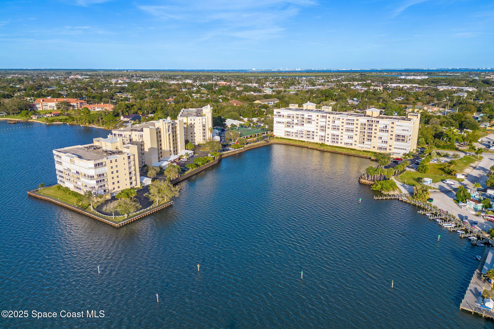 480 Sail Lane, 303