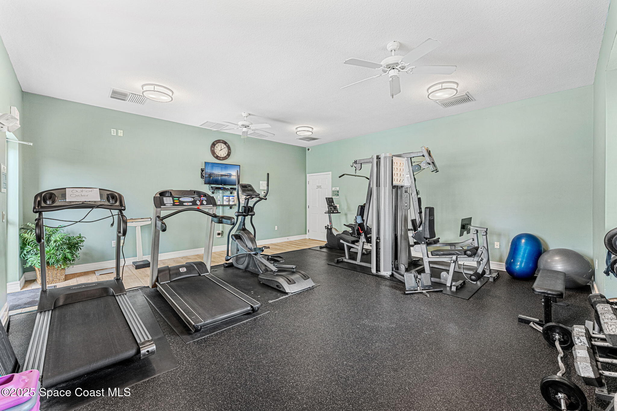 480 Sail Lane, 303