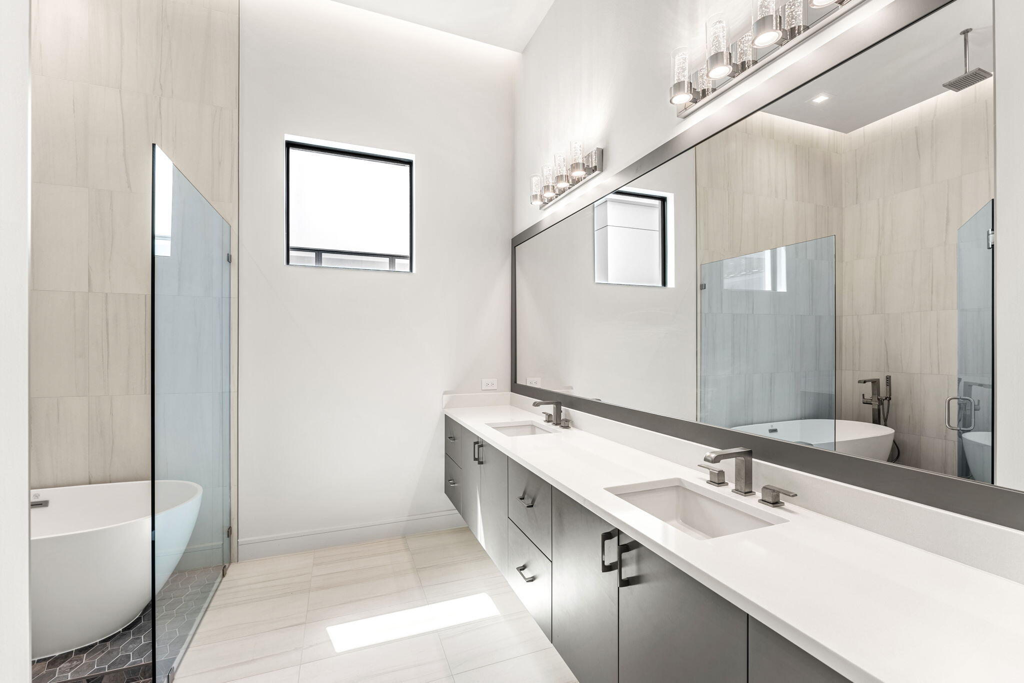 6434 Modern Duran Drive
