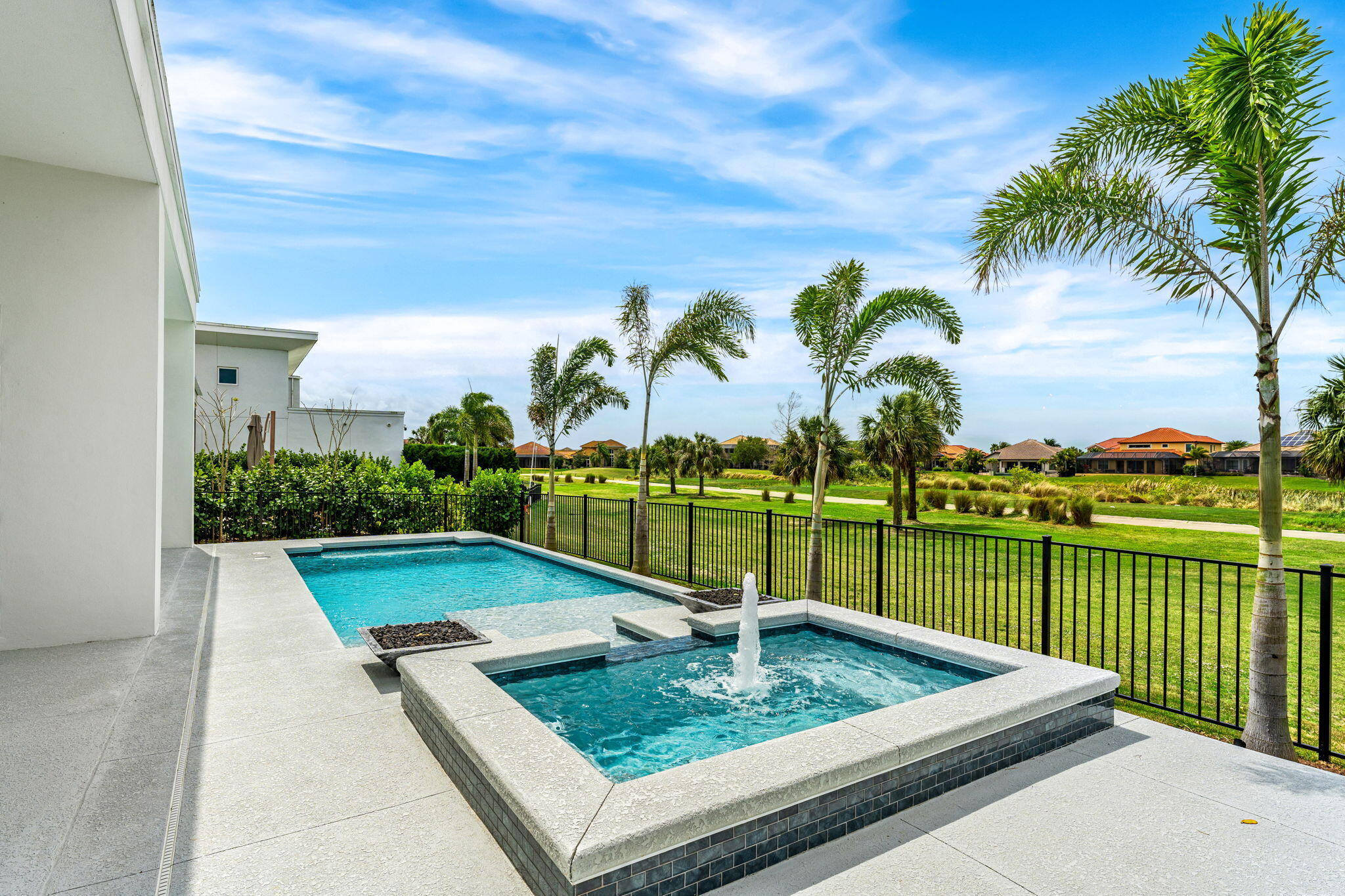 6434 Modern Duran Drive