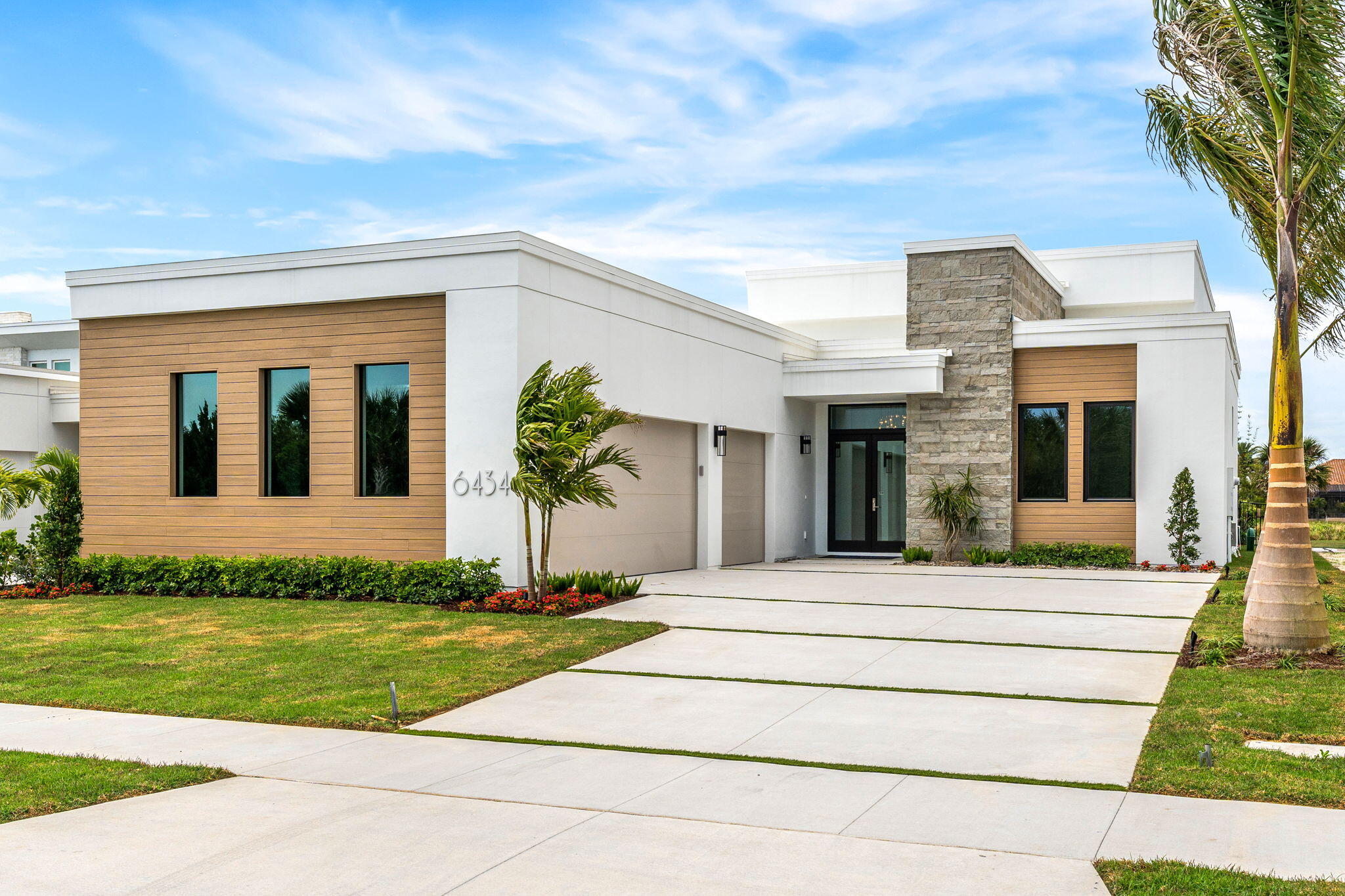 6434 Modern Duran Drive