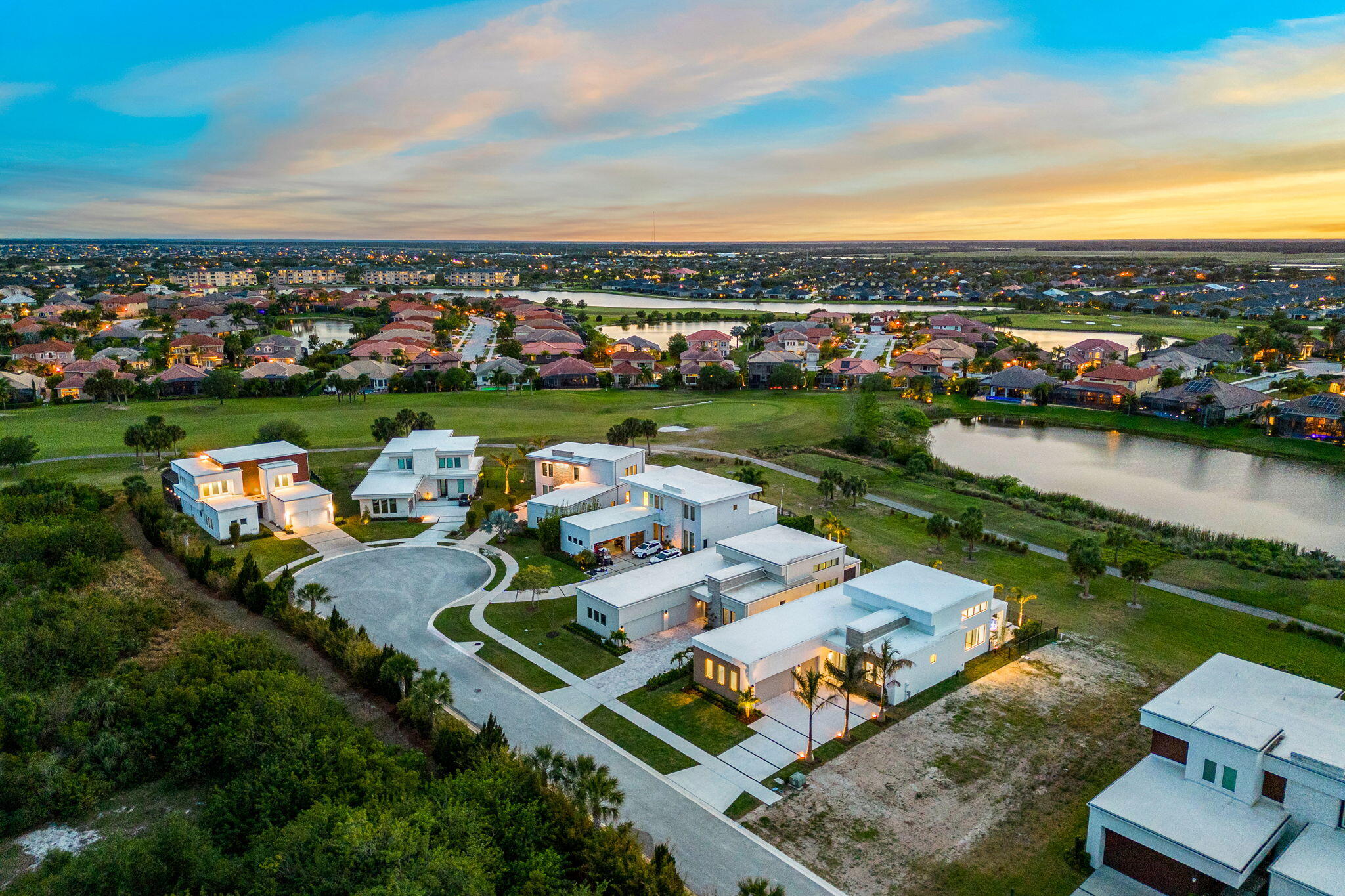 6434 Modern Duran Drive