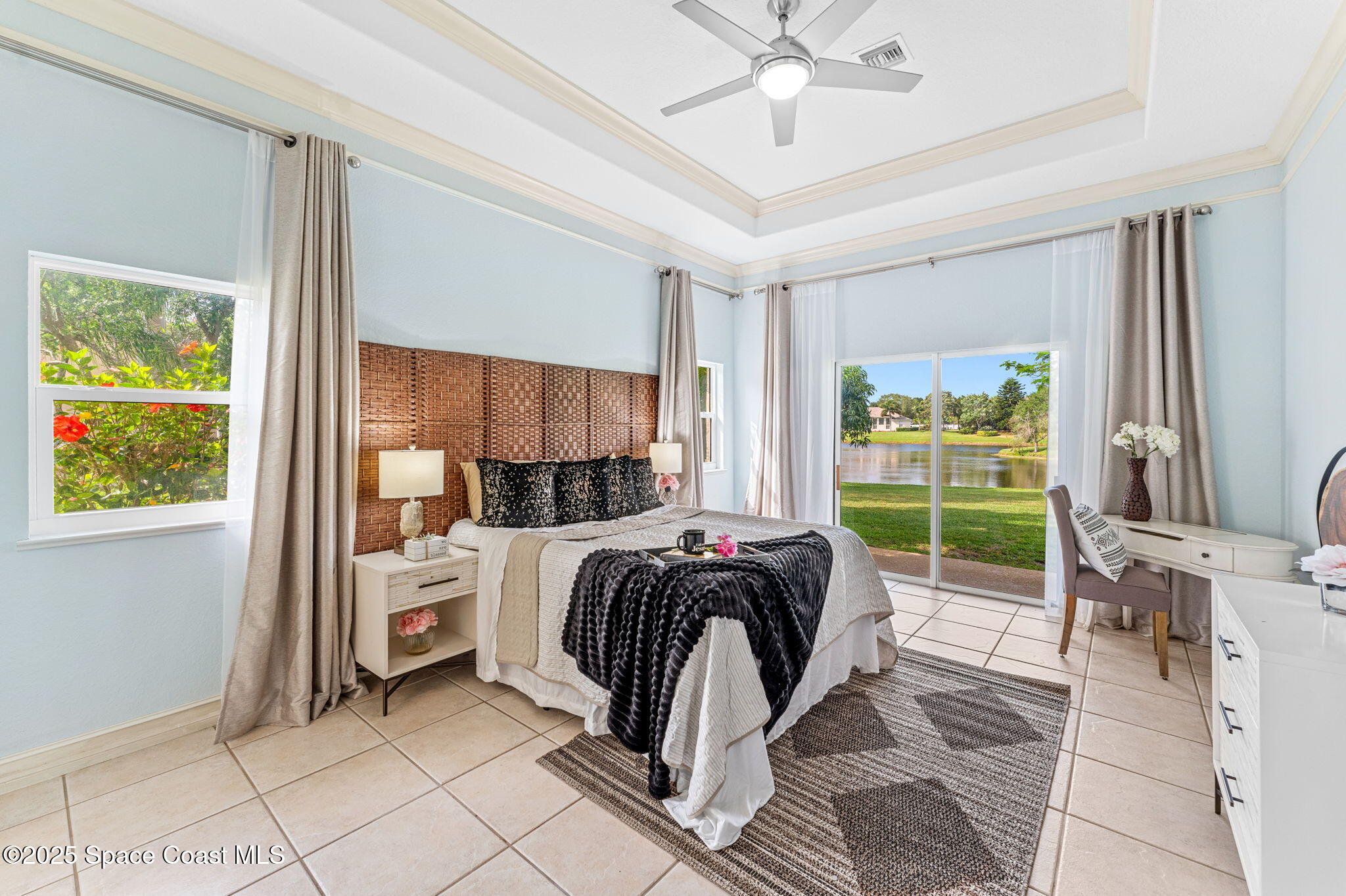 2942 Heritage Circle