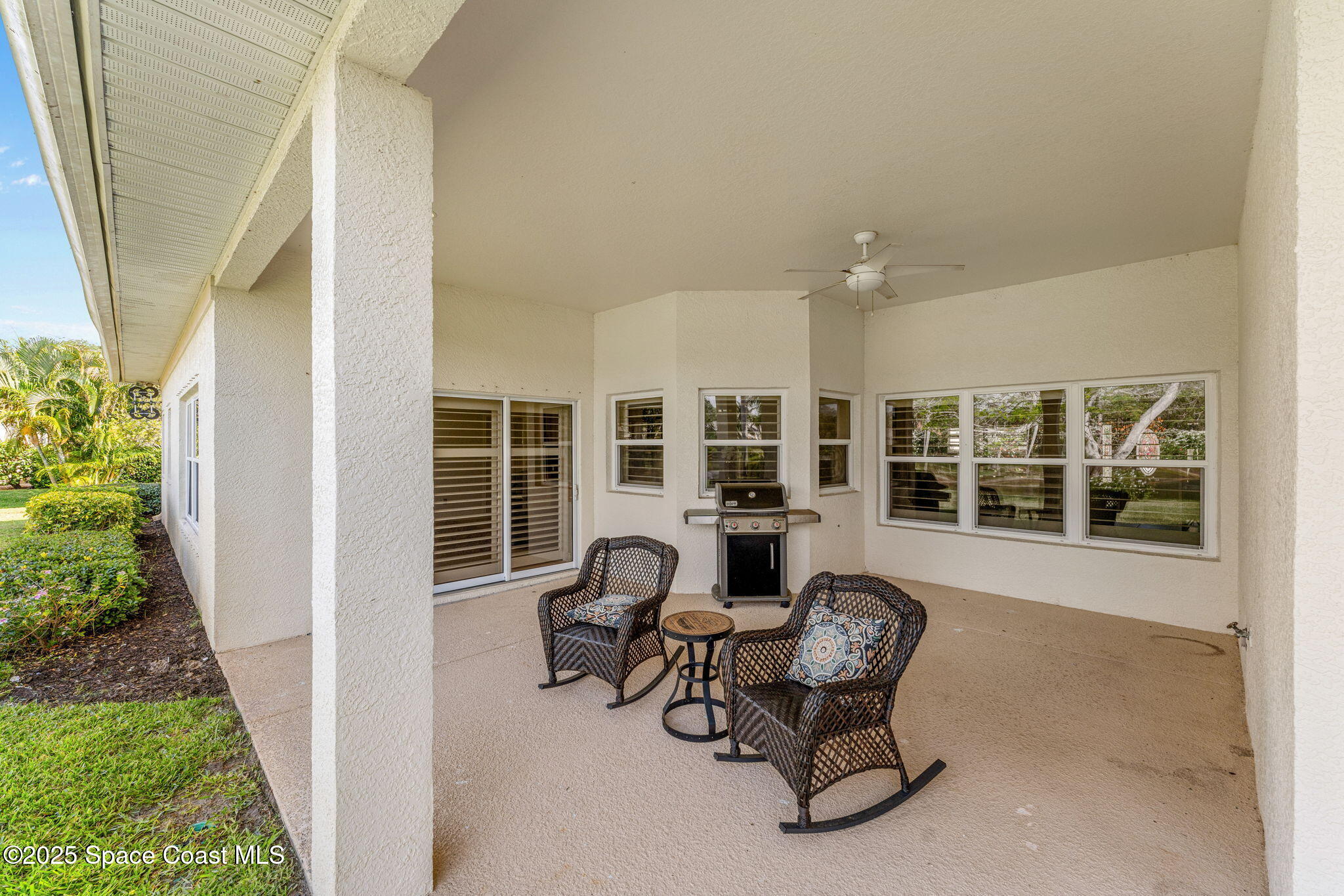 2942 Heritage Circle