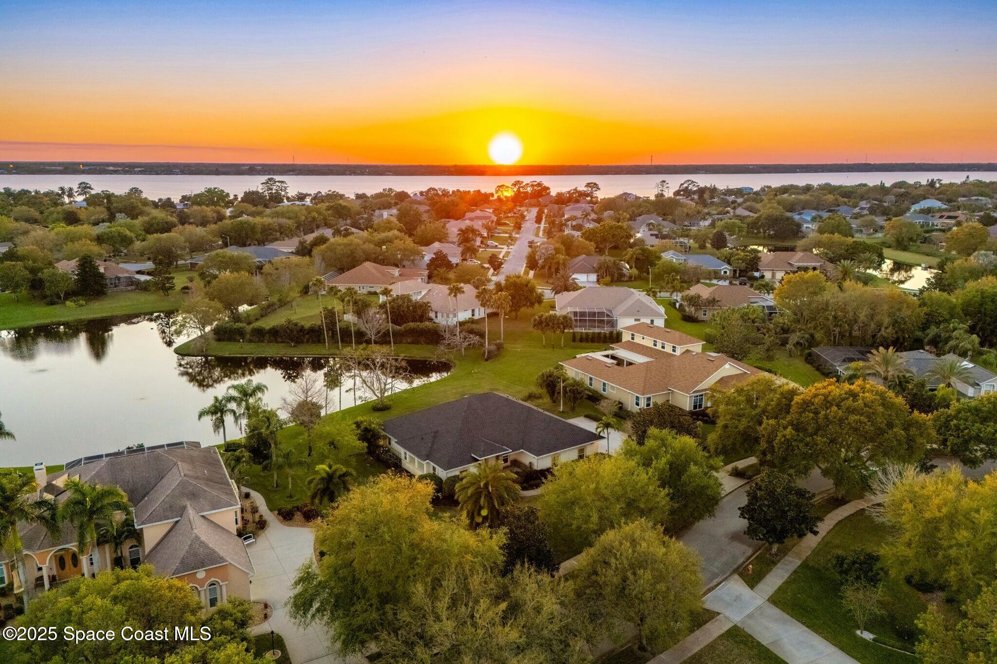 2942 Heritage Circle