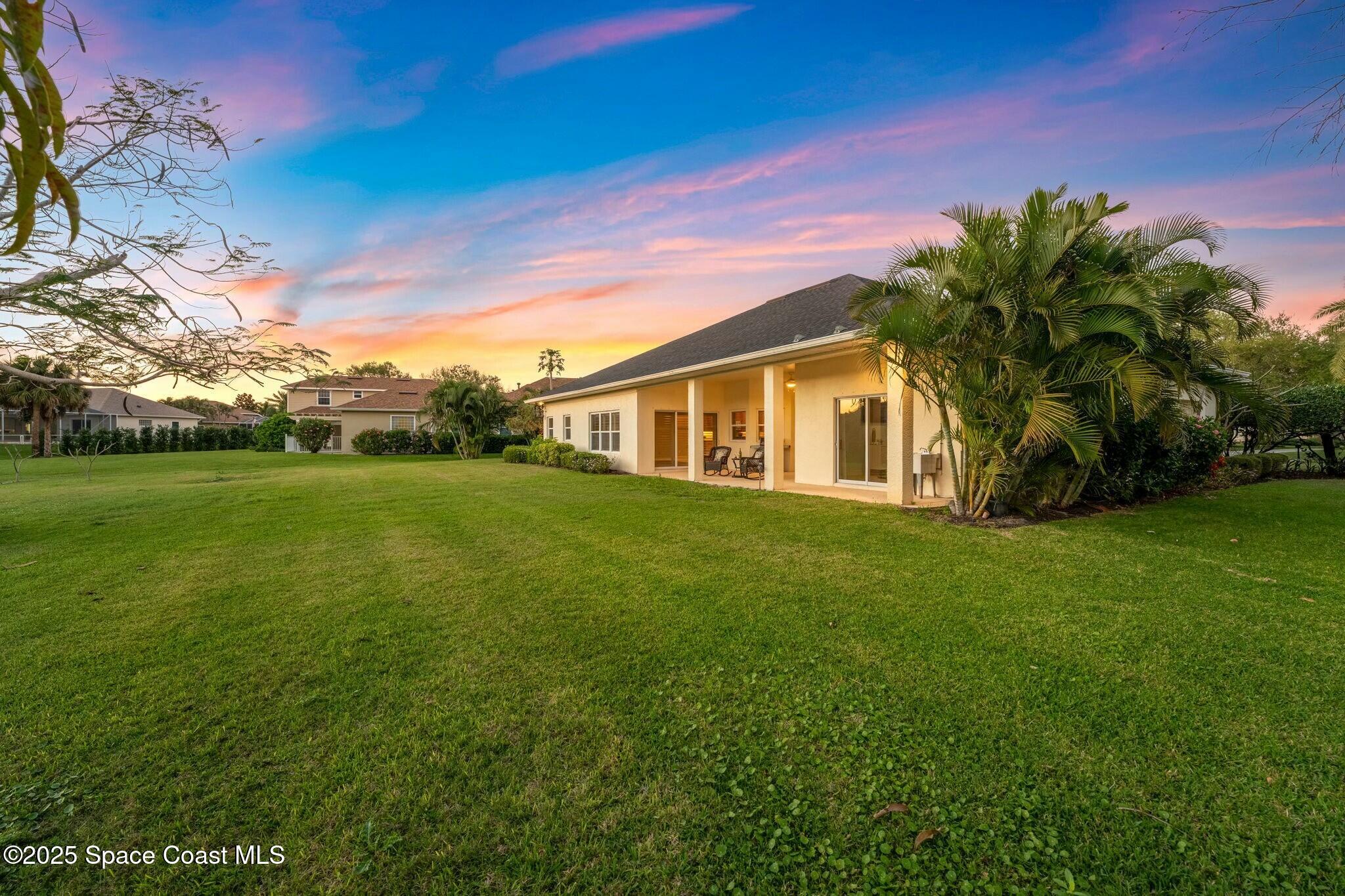 2942 Heritage Circle