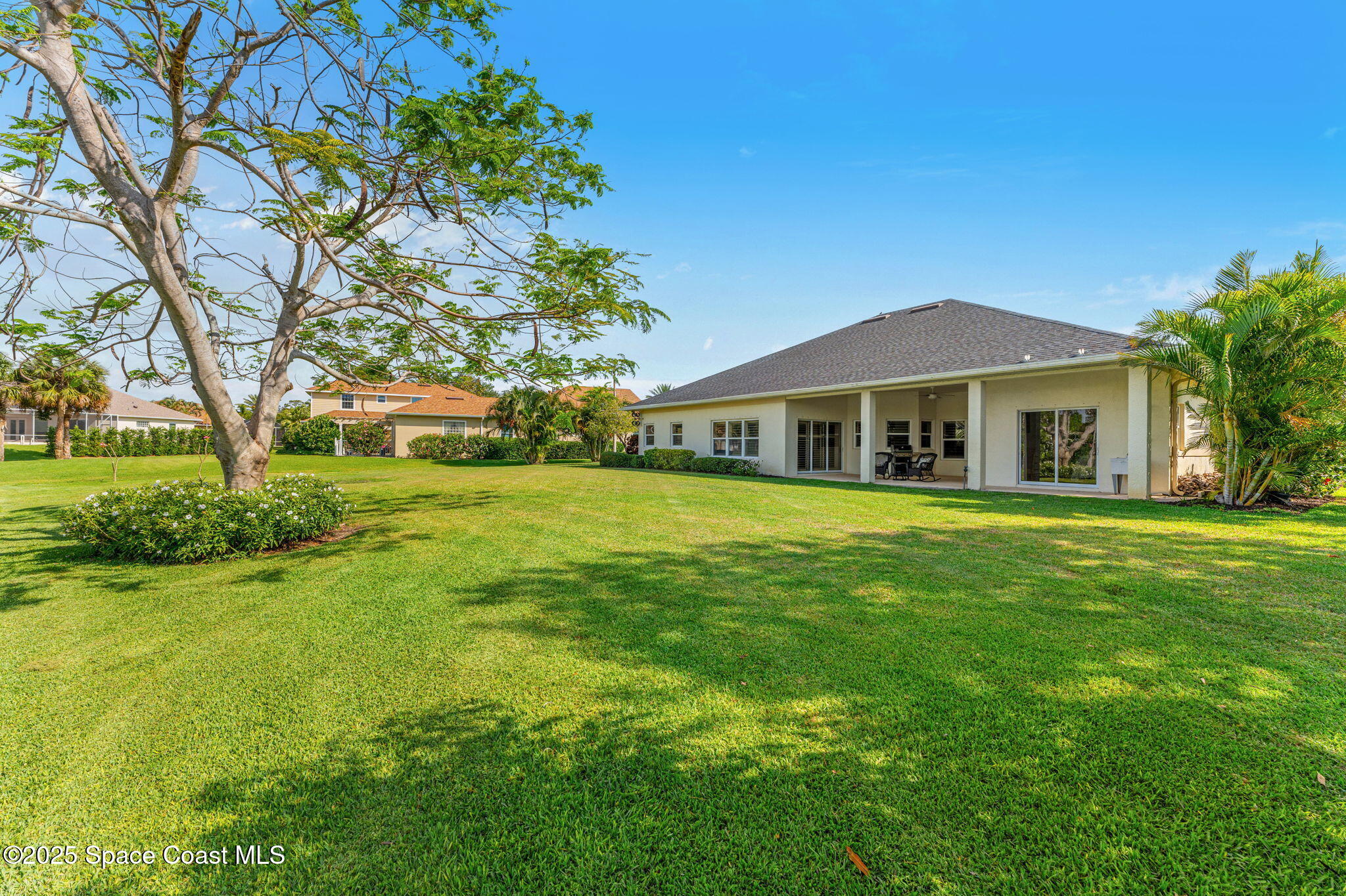 2942 Heritage Circle