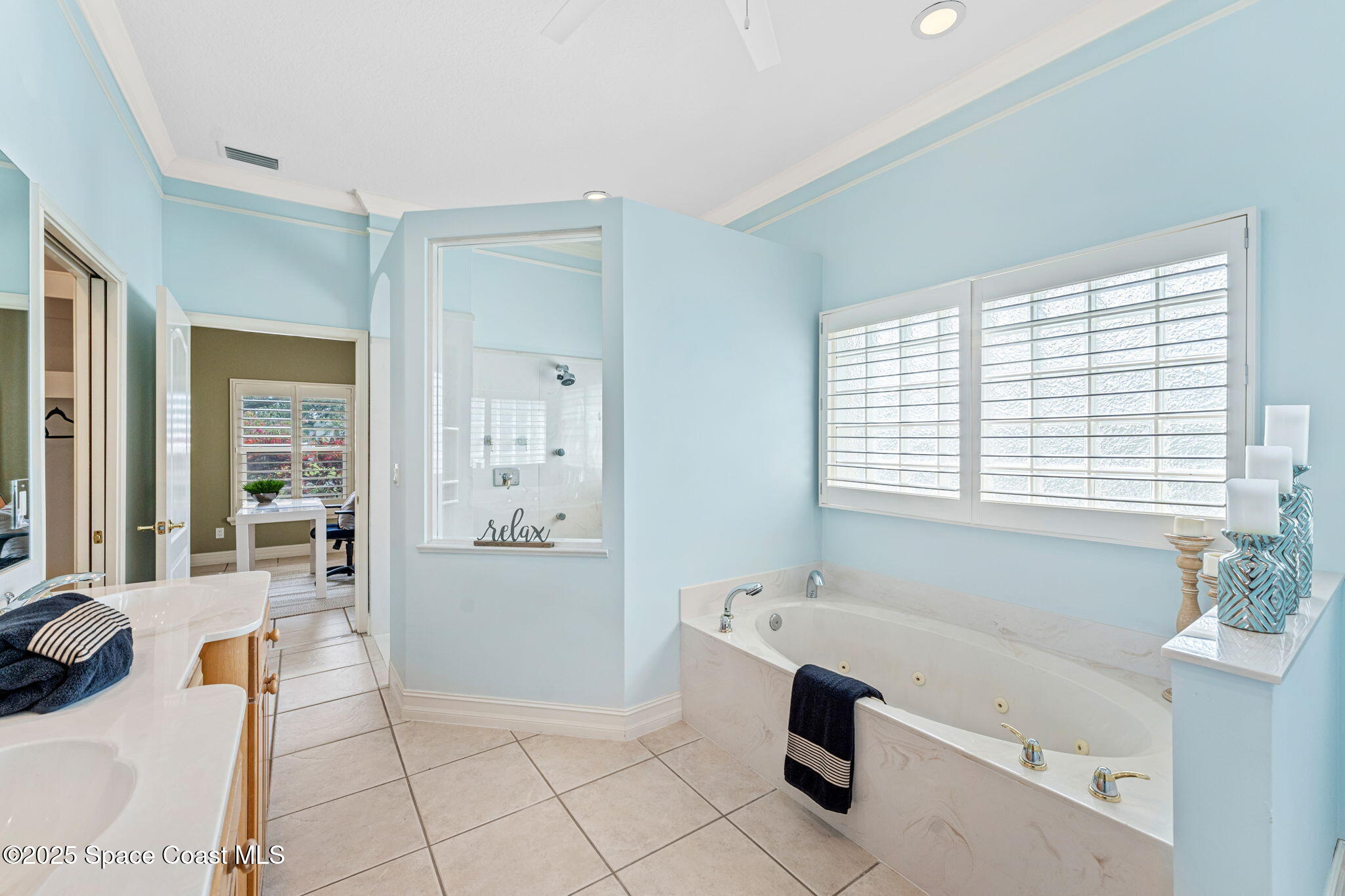 2942 Heritage Circle