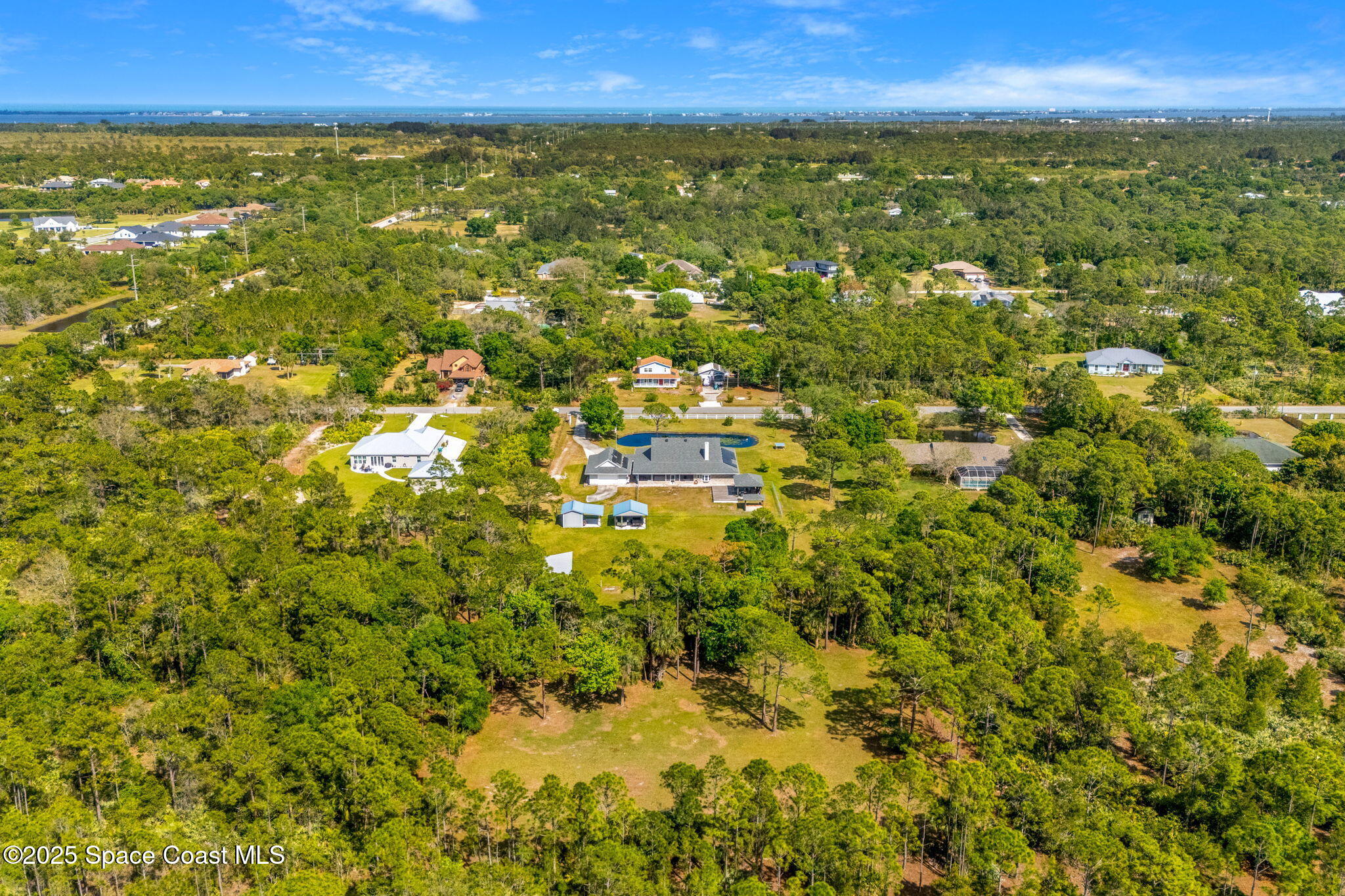 1780 Eva Lane
