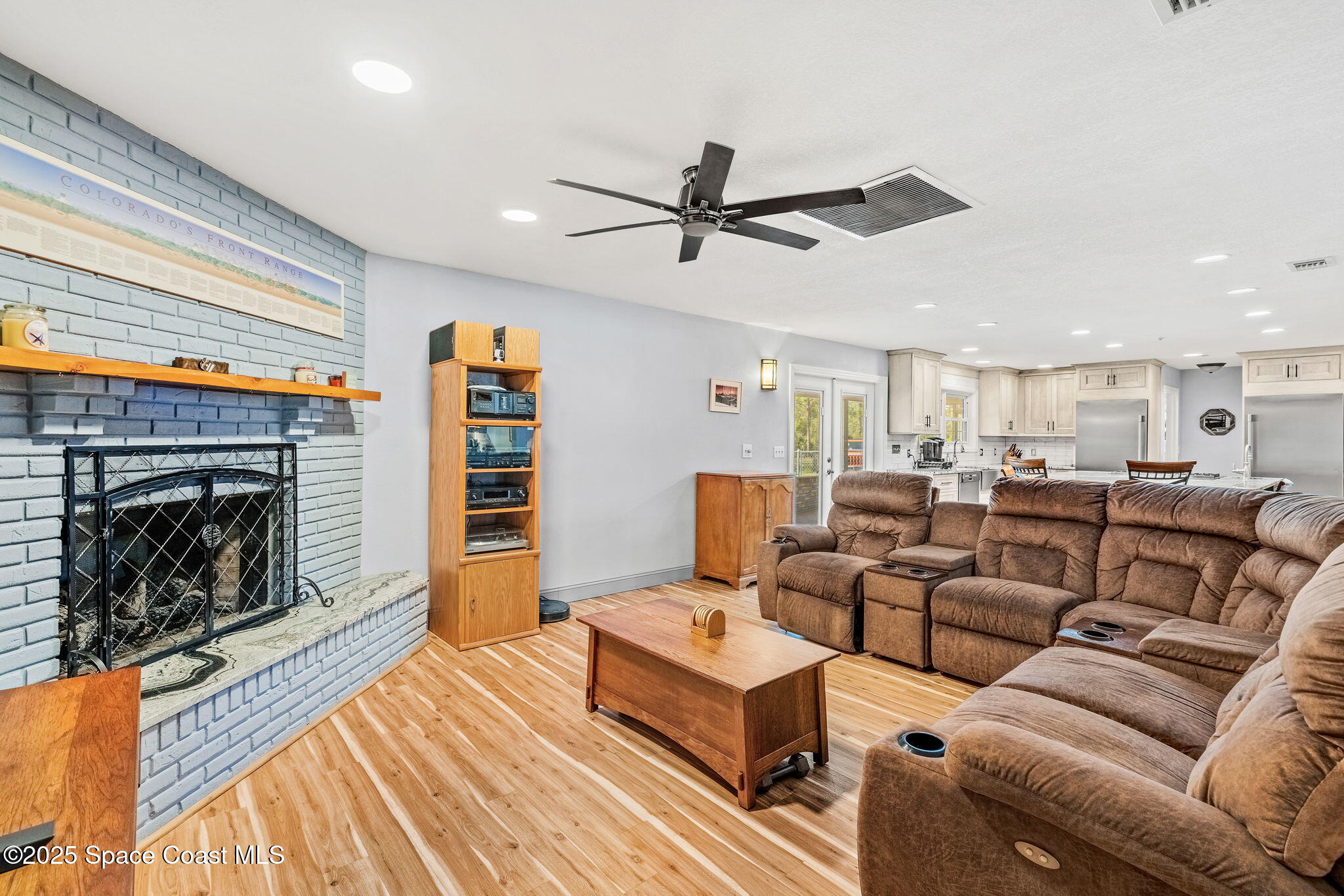 1780 Eva Lane