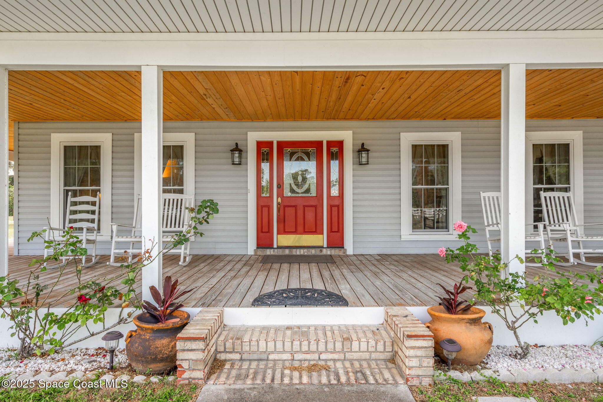 1780 Eva Lane
