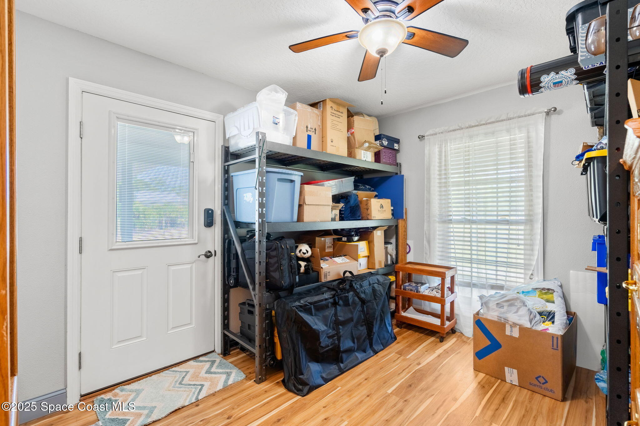 1780 Eva Lane