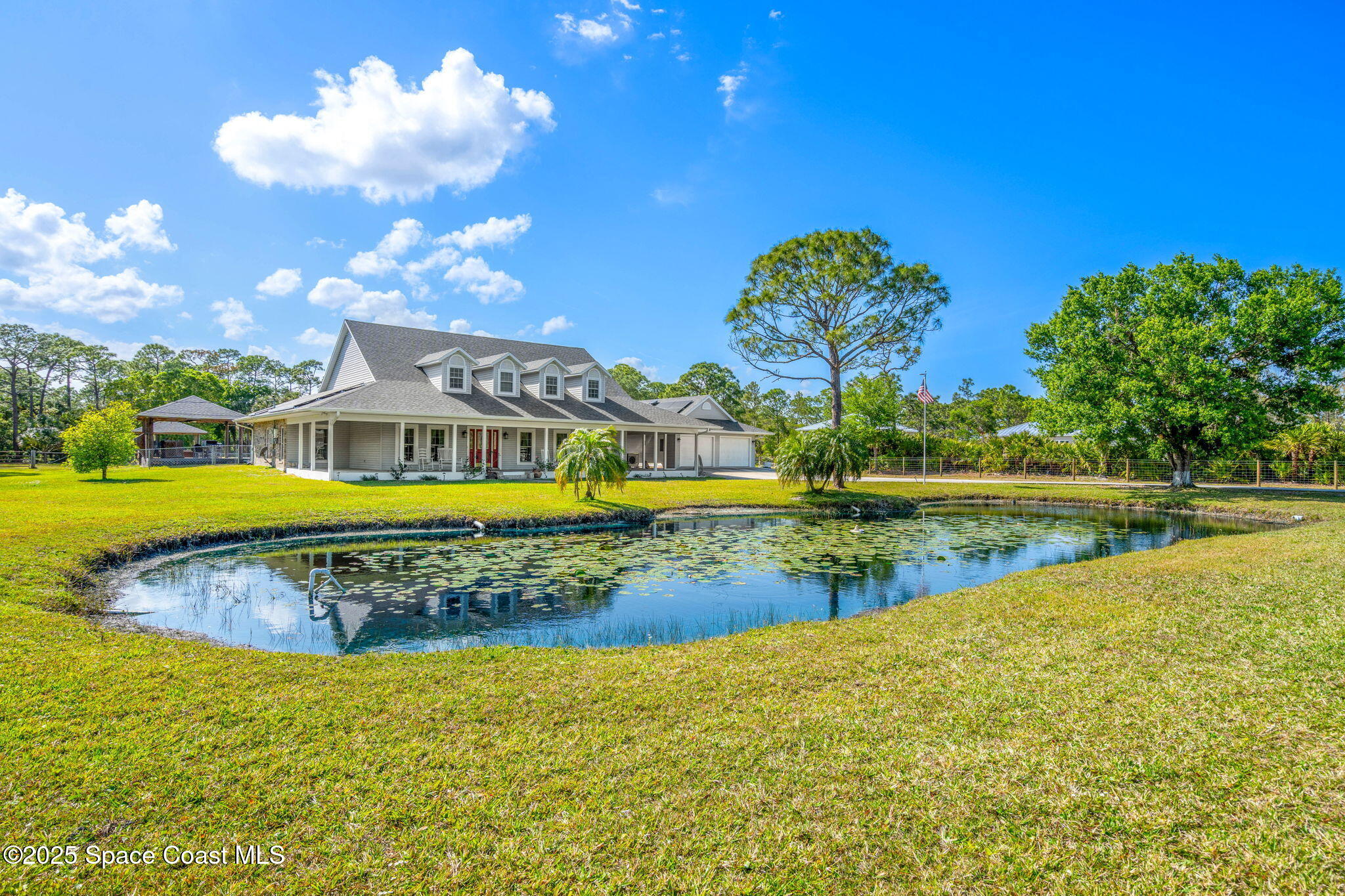 1780 Eva Lane