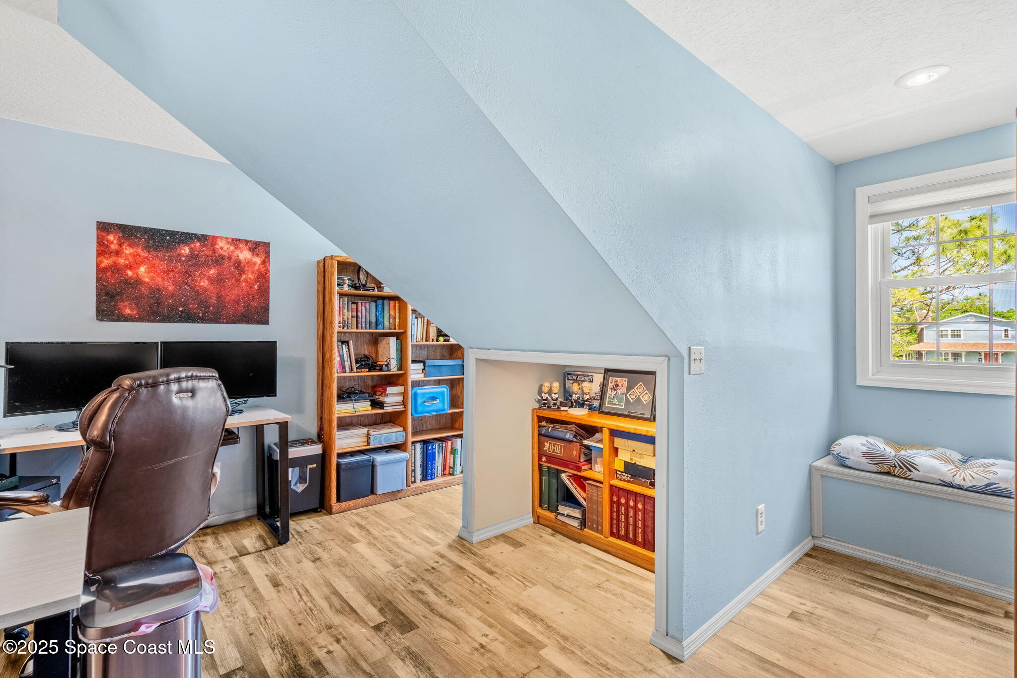 1780 Eva Lane