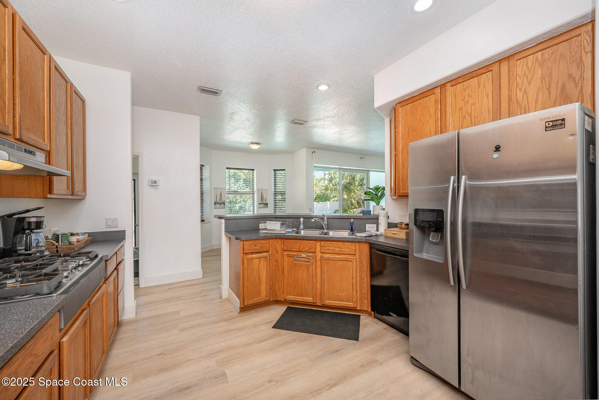 48 Harbor Circle