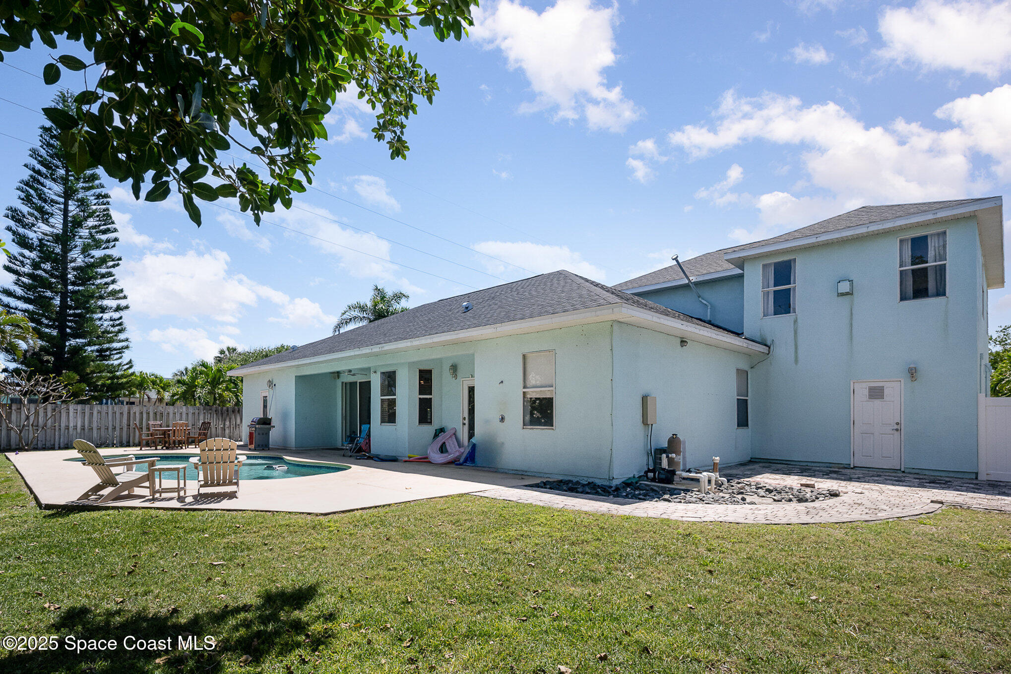 48 Harbor Circle