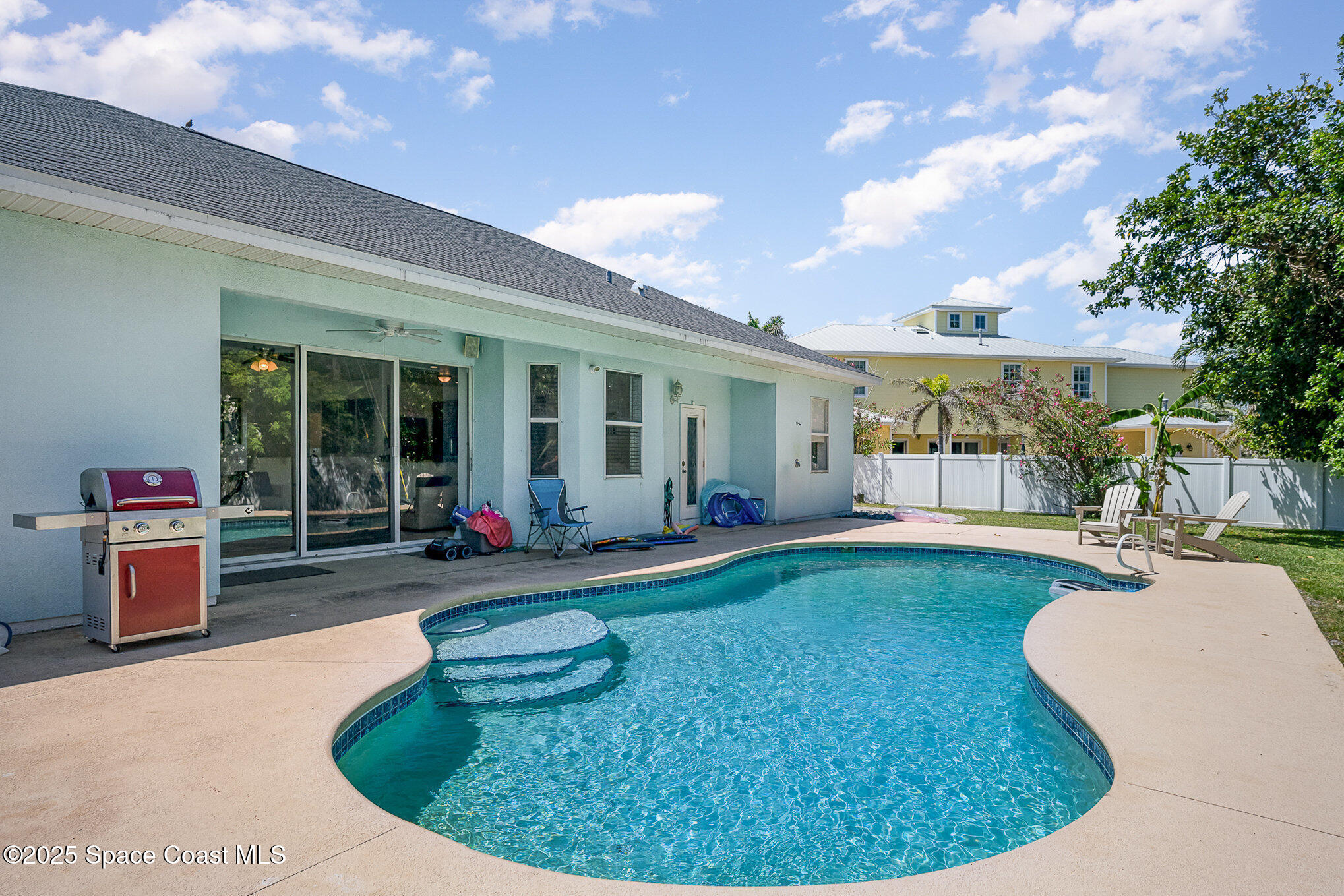 48 Harbor Circle