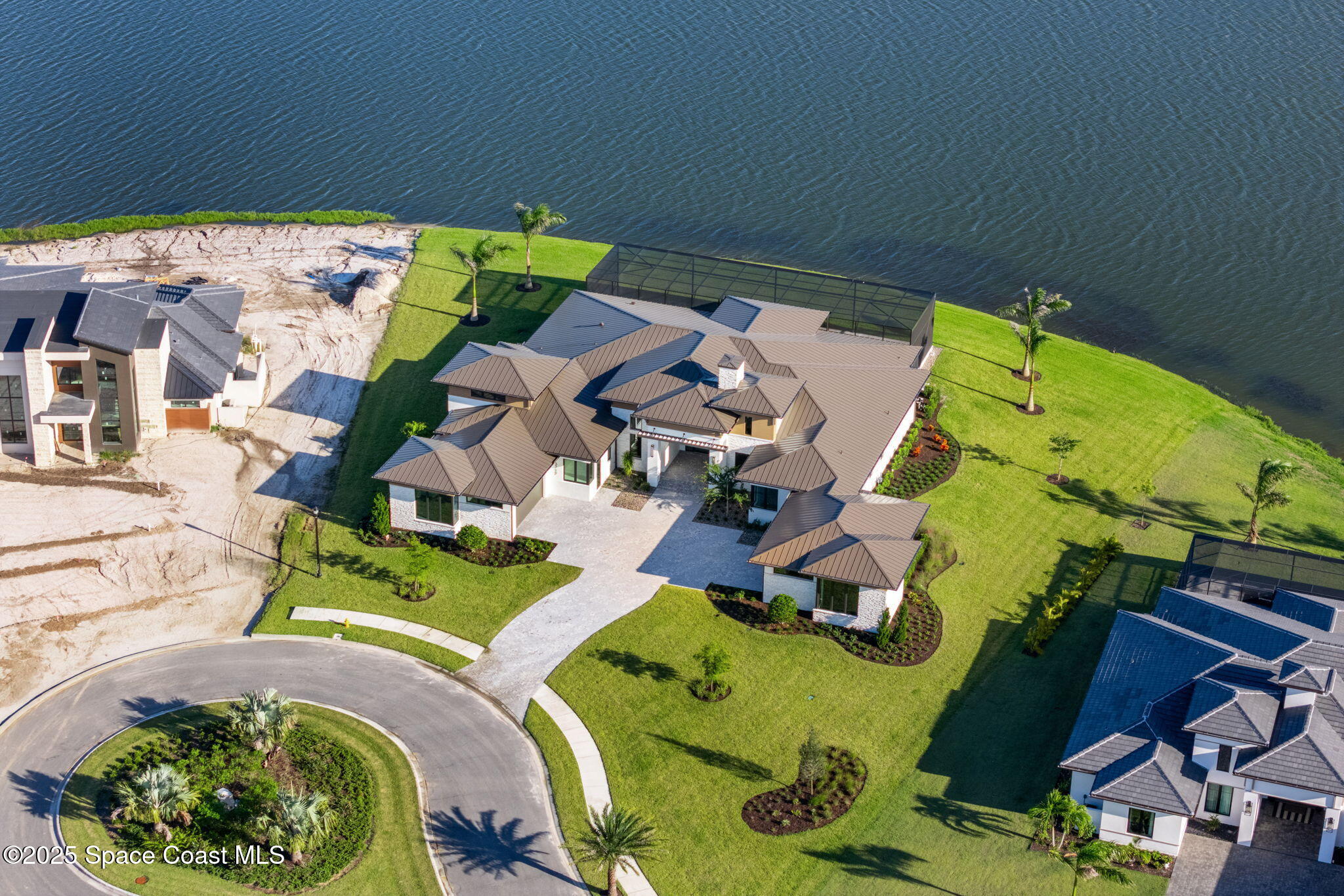 3717 Upper Floridian Way