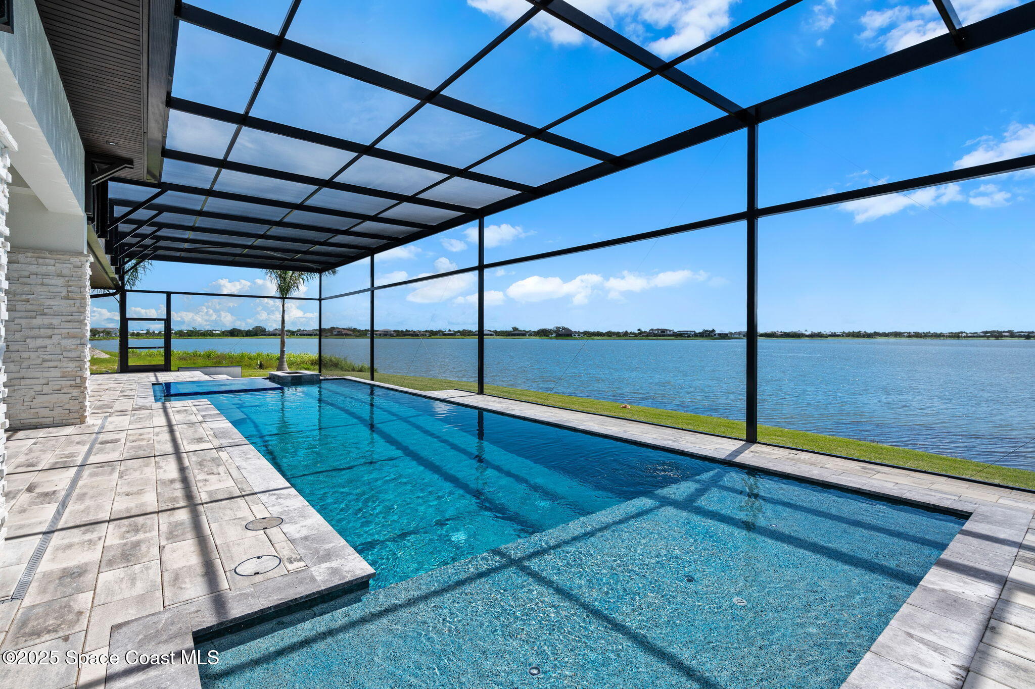 3717 Upper Floridian Way