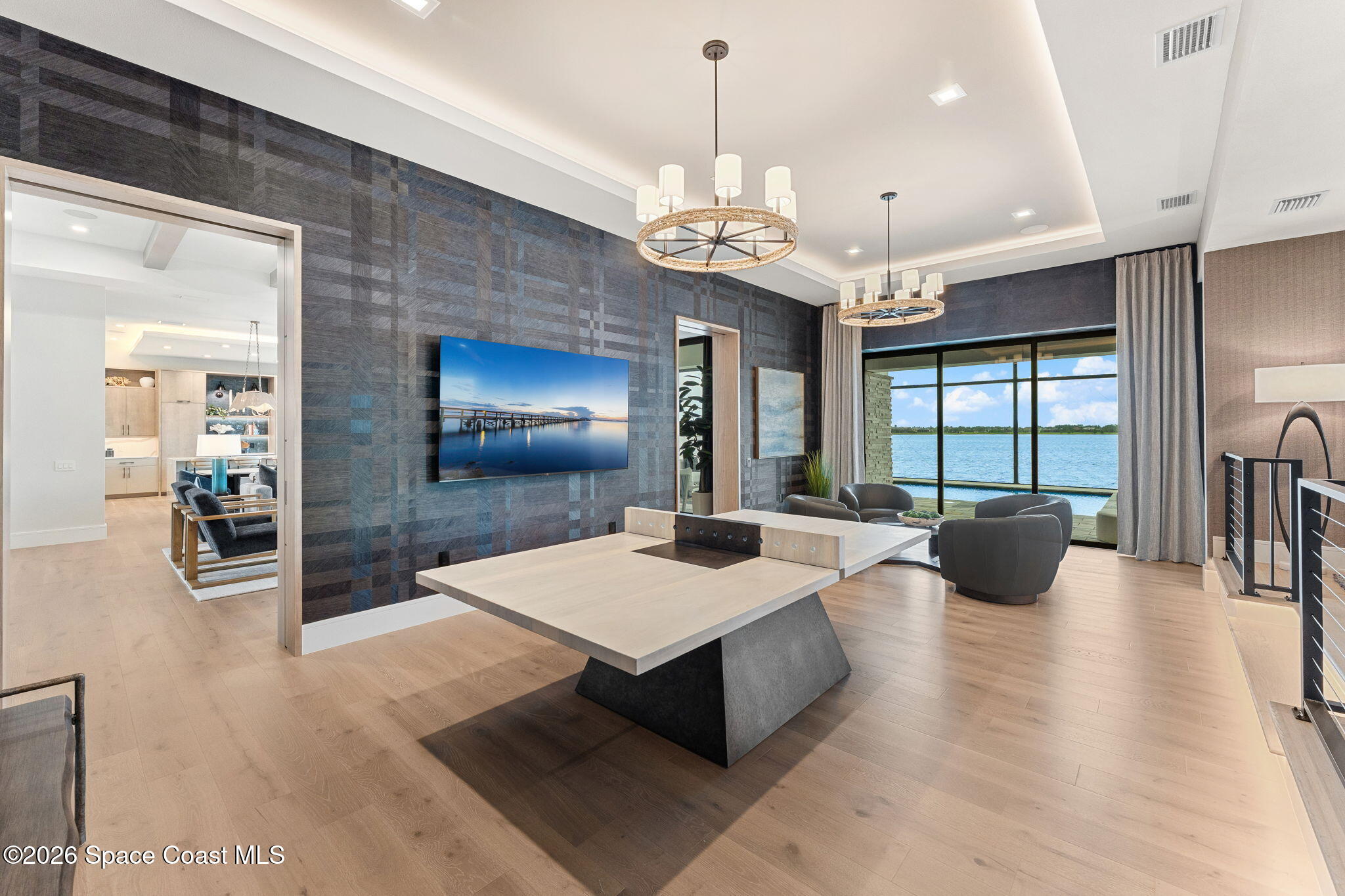 3717 Upper Floridian Way