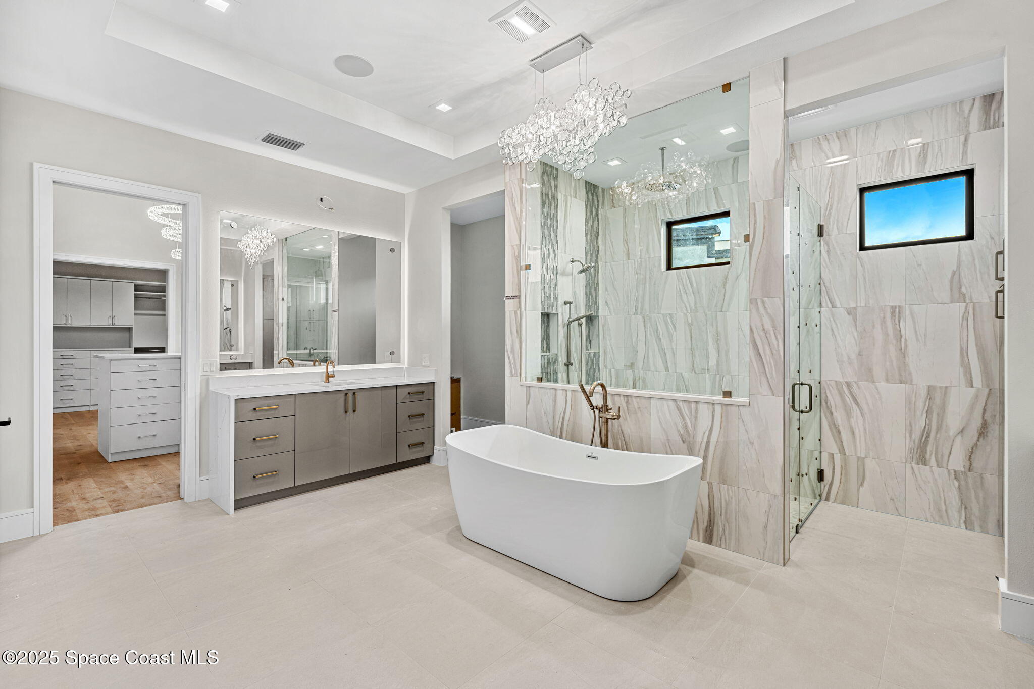 3717 Upper Floridian Way