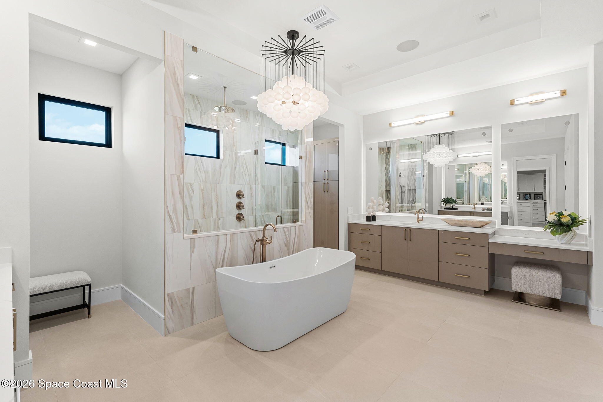 3717 Upper Floridian Way