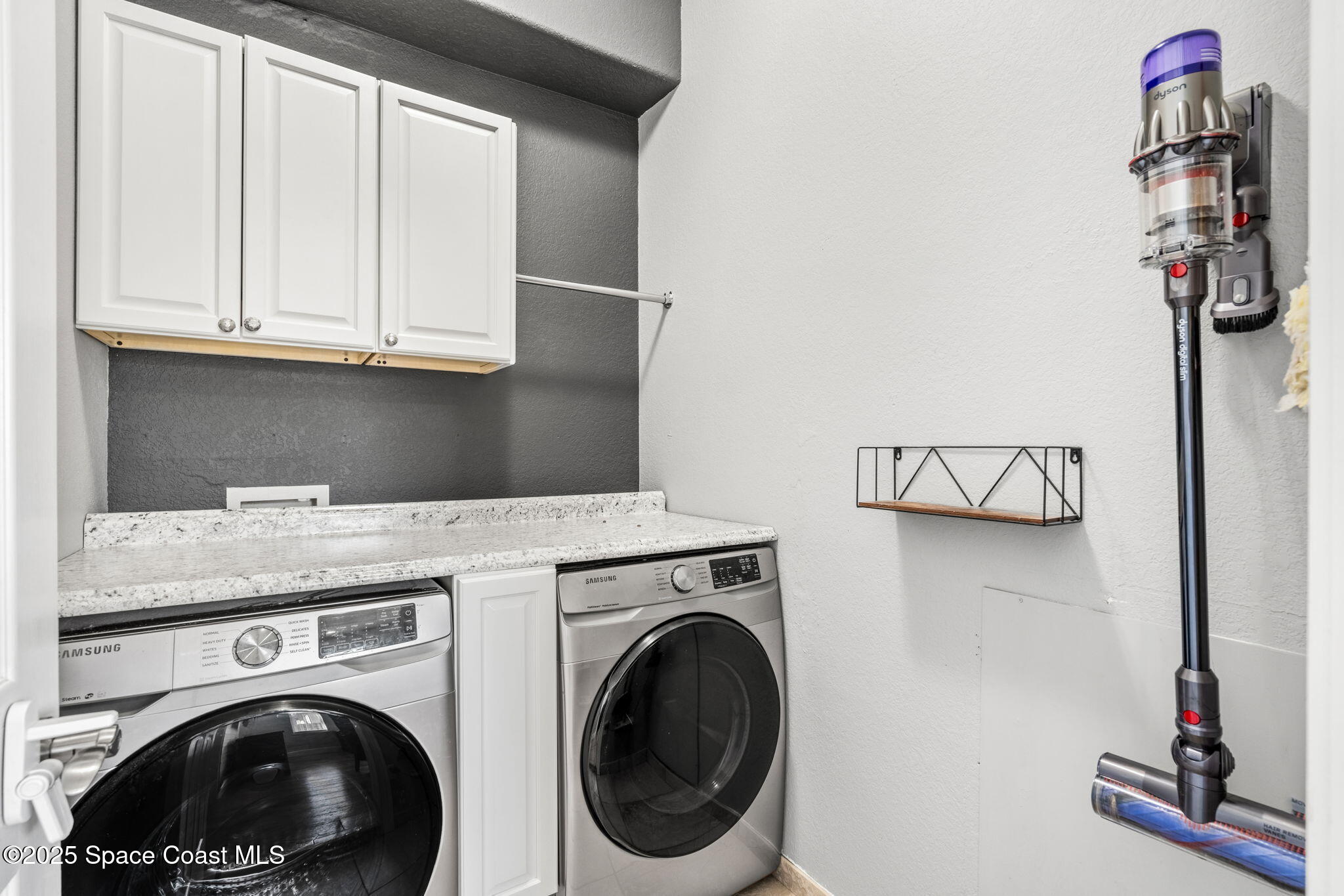 443 Lighthouse Landing Street