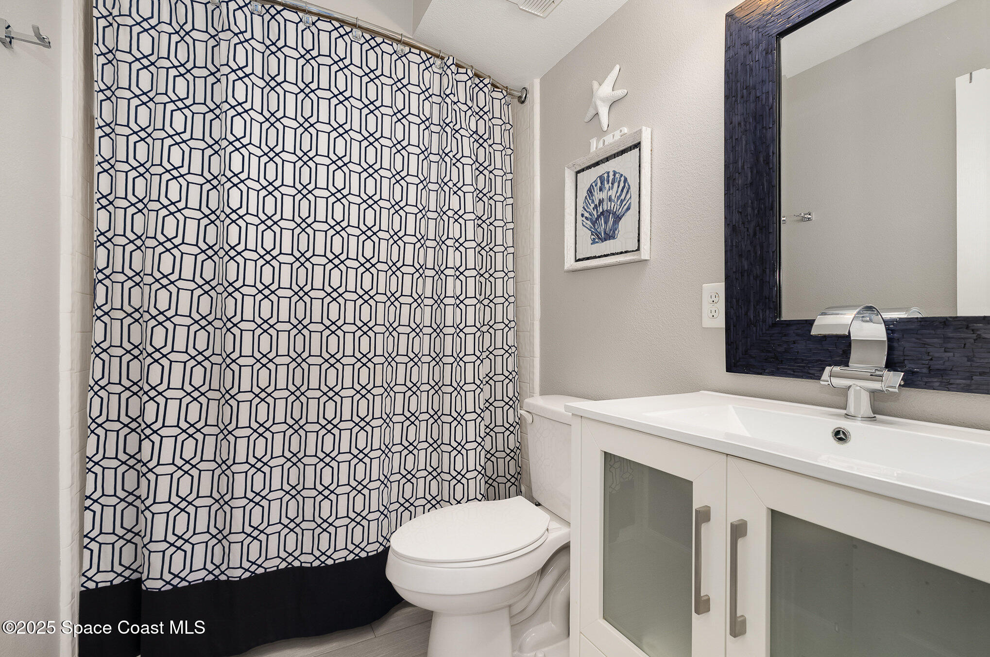 2880 S Atlantic Avenue 102