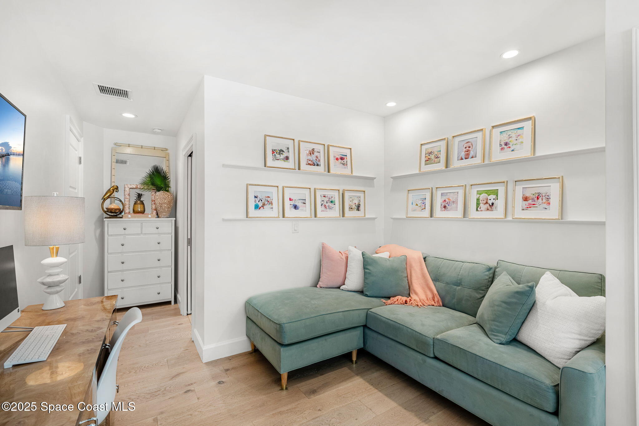 606 Hibiscus Trail