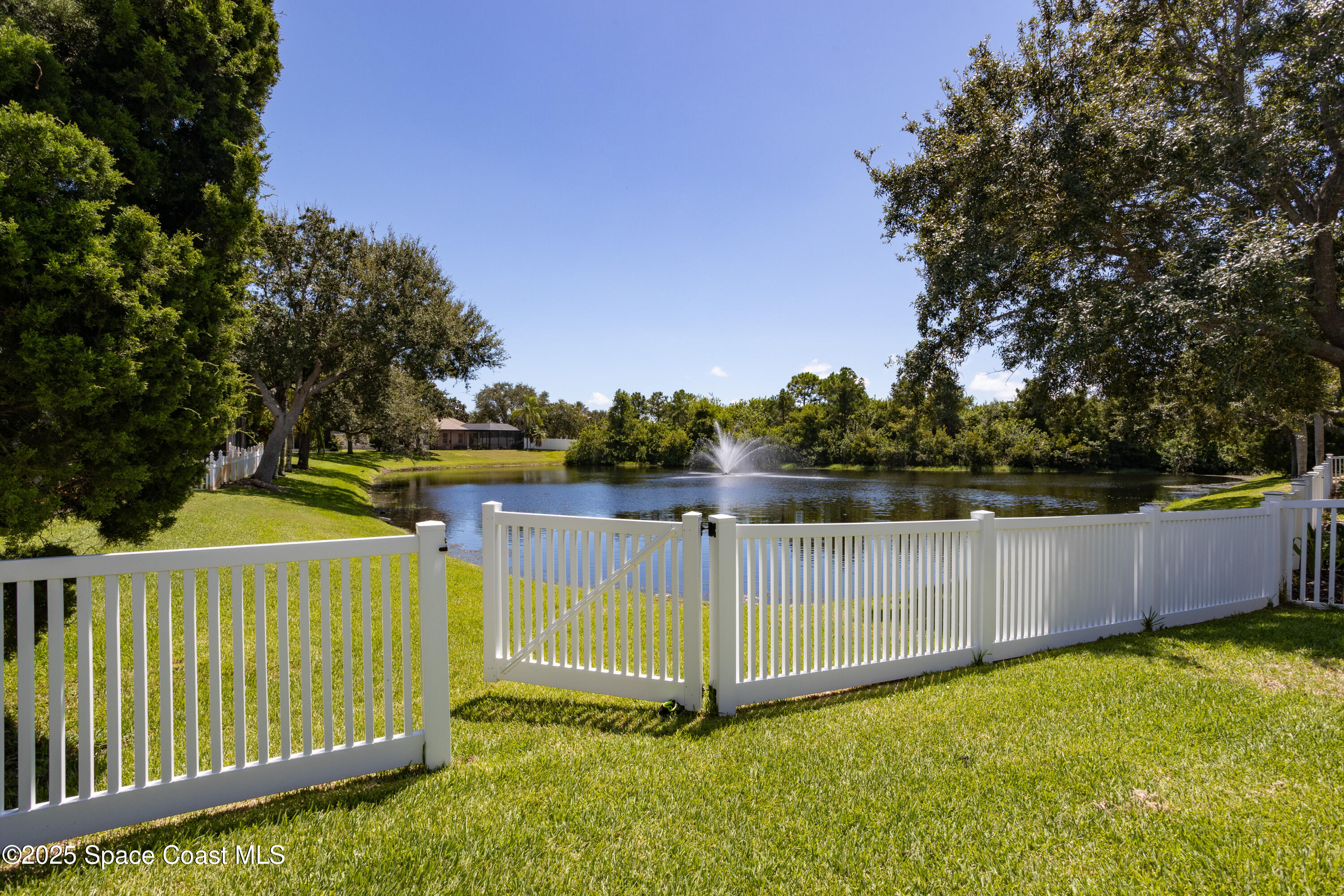 3781 Fringetree Lane