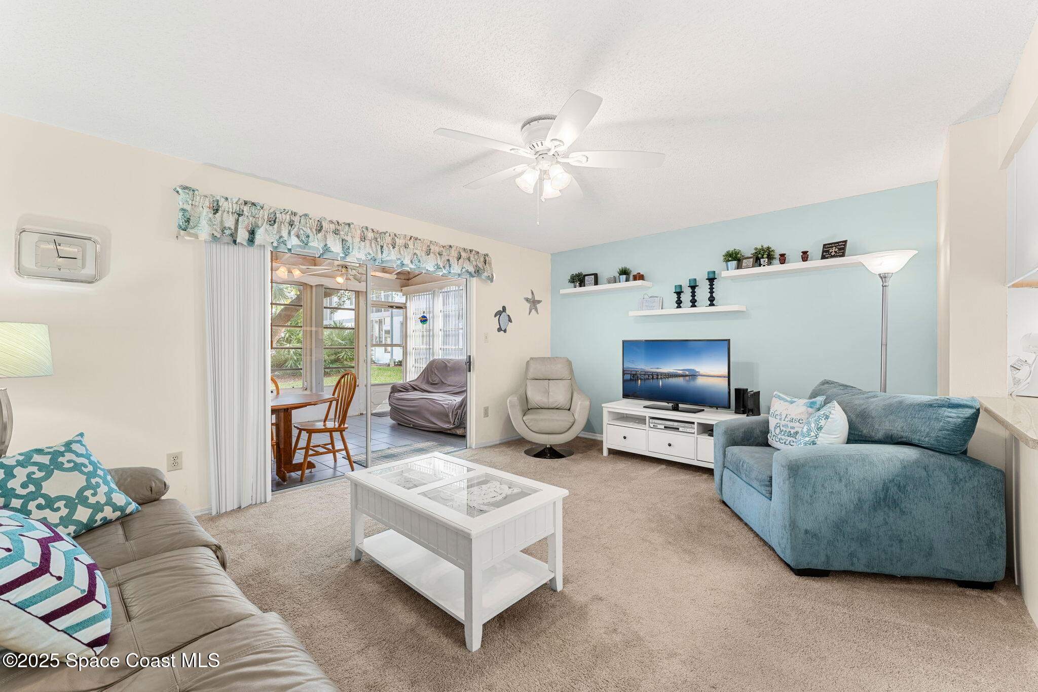 233 Seaport Boulevard T76